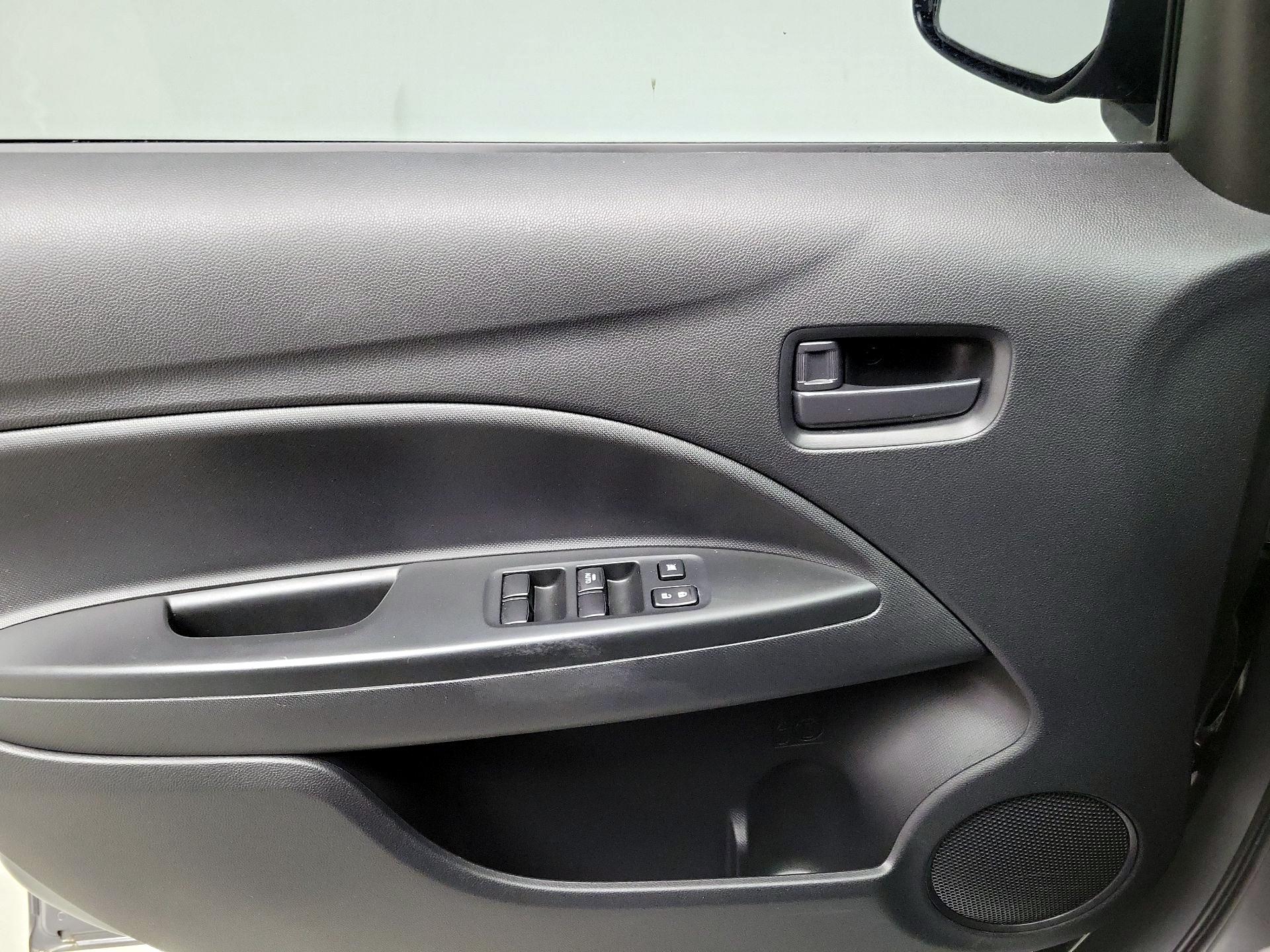 Thumbnail: 2023 Mitsubishi Mirage - 12