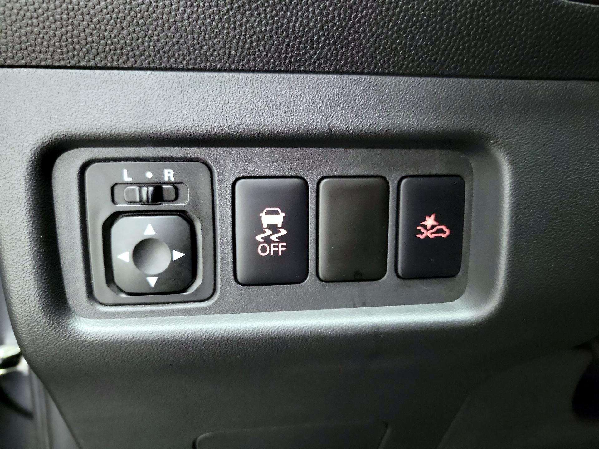 Thumbnail: 2023 Mitsubishi Mirage - 13