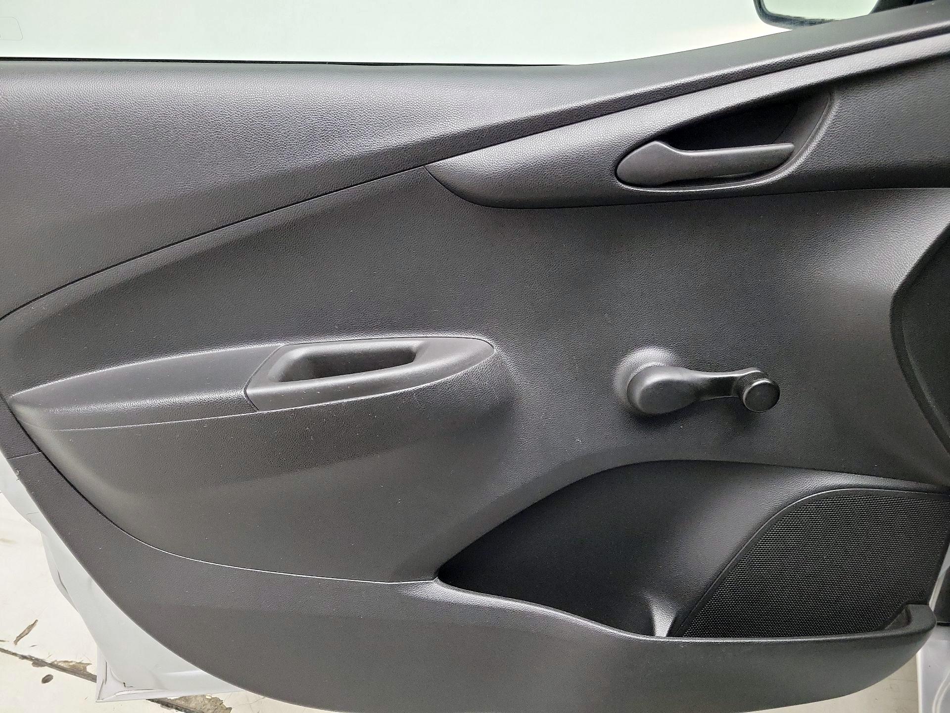 Thumbnail: 2020 Chevrolet Spark - 12