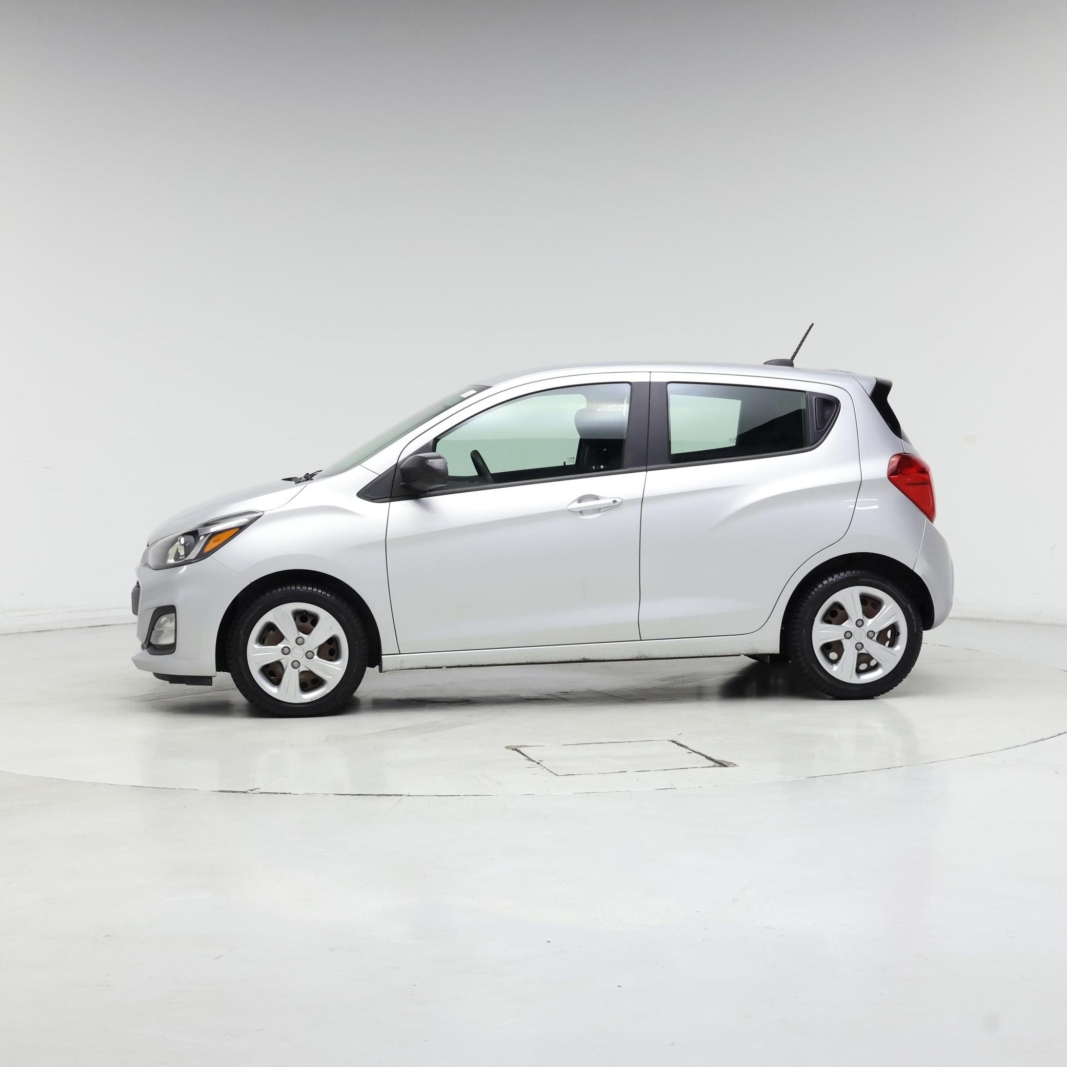 Thumbnail: 2020 Chevrolet Spark - 3