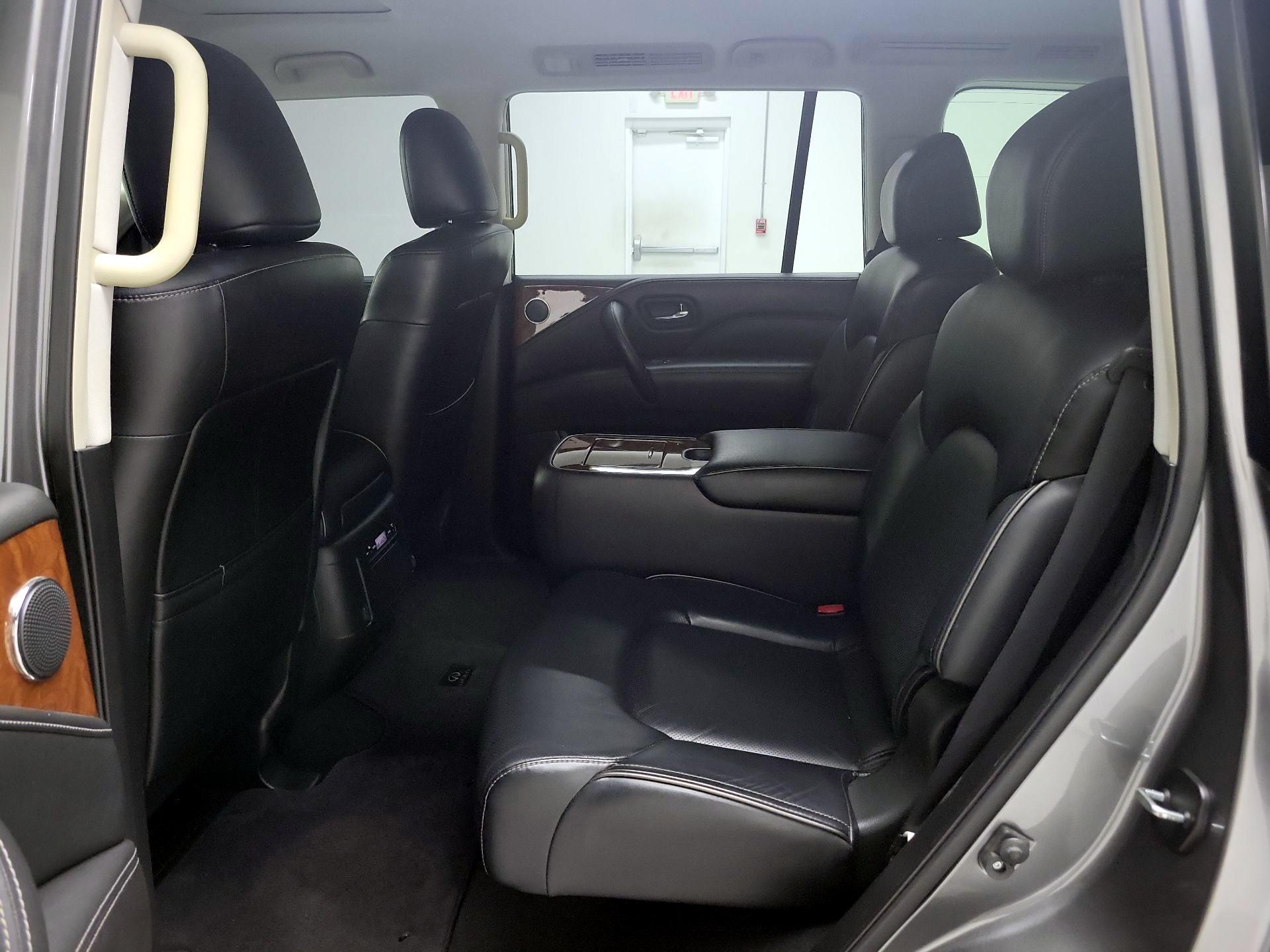 Thumbnail: 2018 INFINITI QX80 - 20