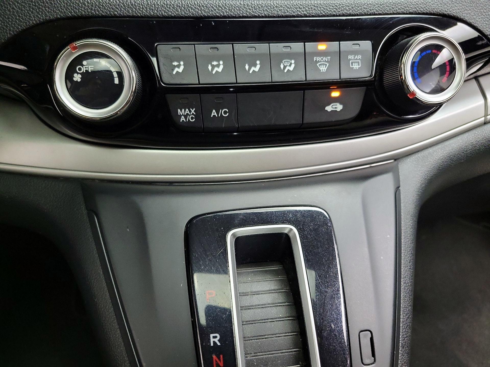 Thumbnail: 2016 Honda CR-V - 16