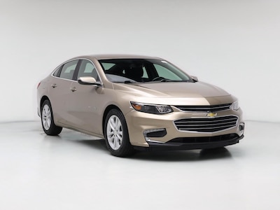 Gold 2018 Chevrolet Malibu LT