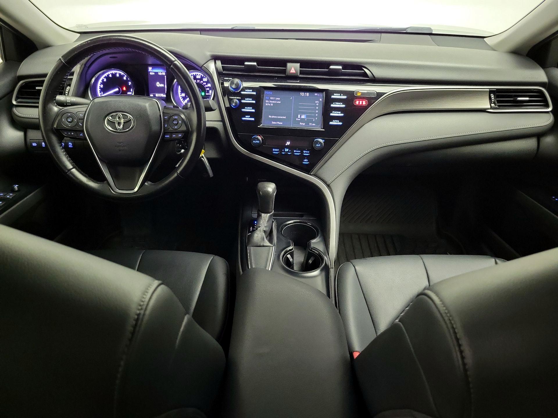 Thumbnail: 2019 Toyota Camry - 9