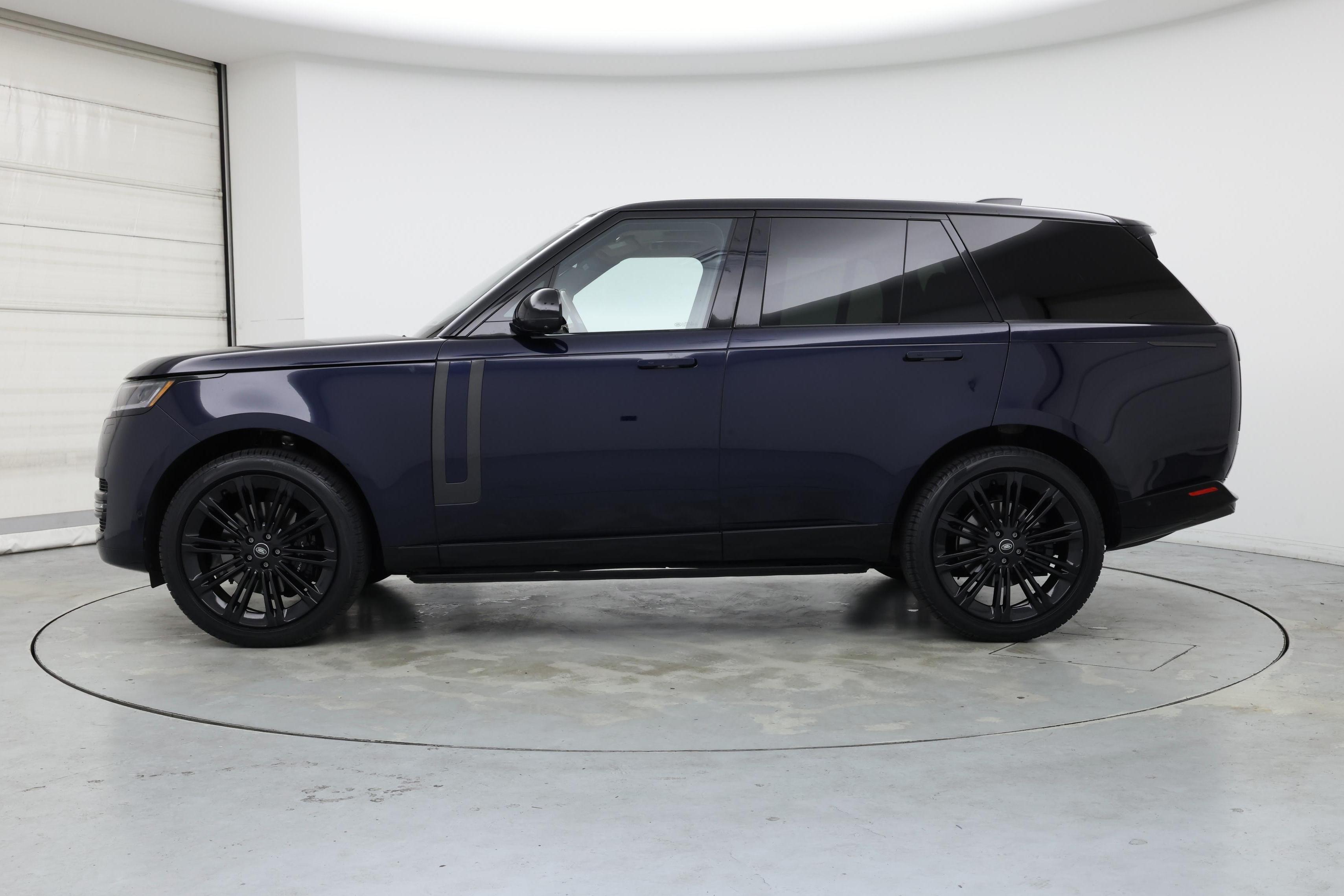 Thumbnail: 2023 Land Rover Range Rover - 3