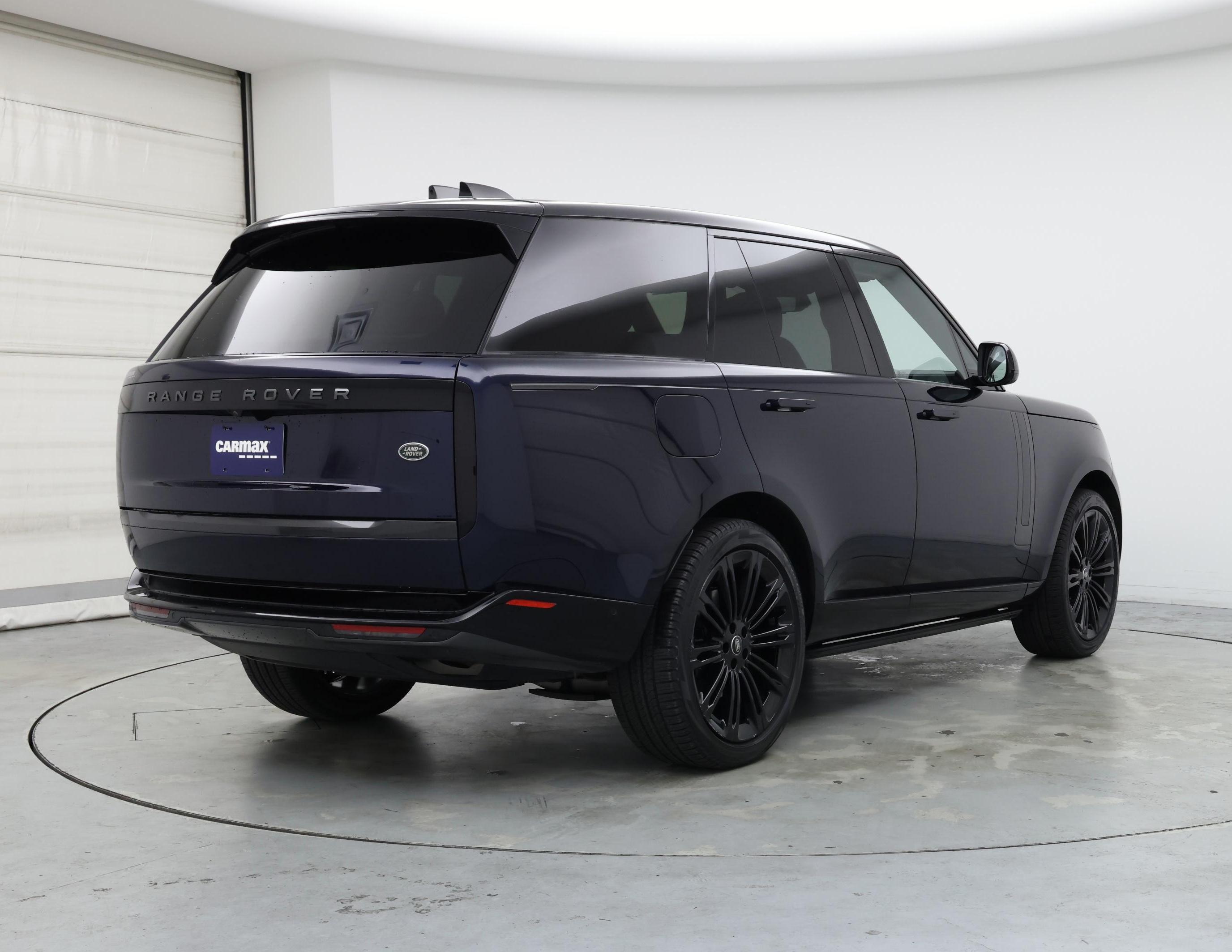 Thumbnail: 2023 Land Rover Range Rover - 8