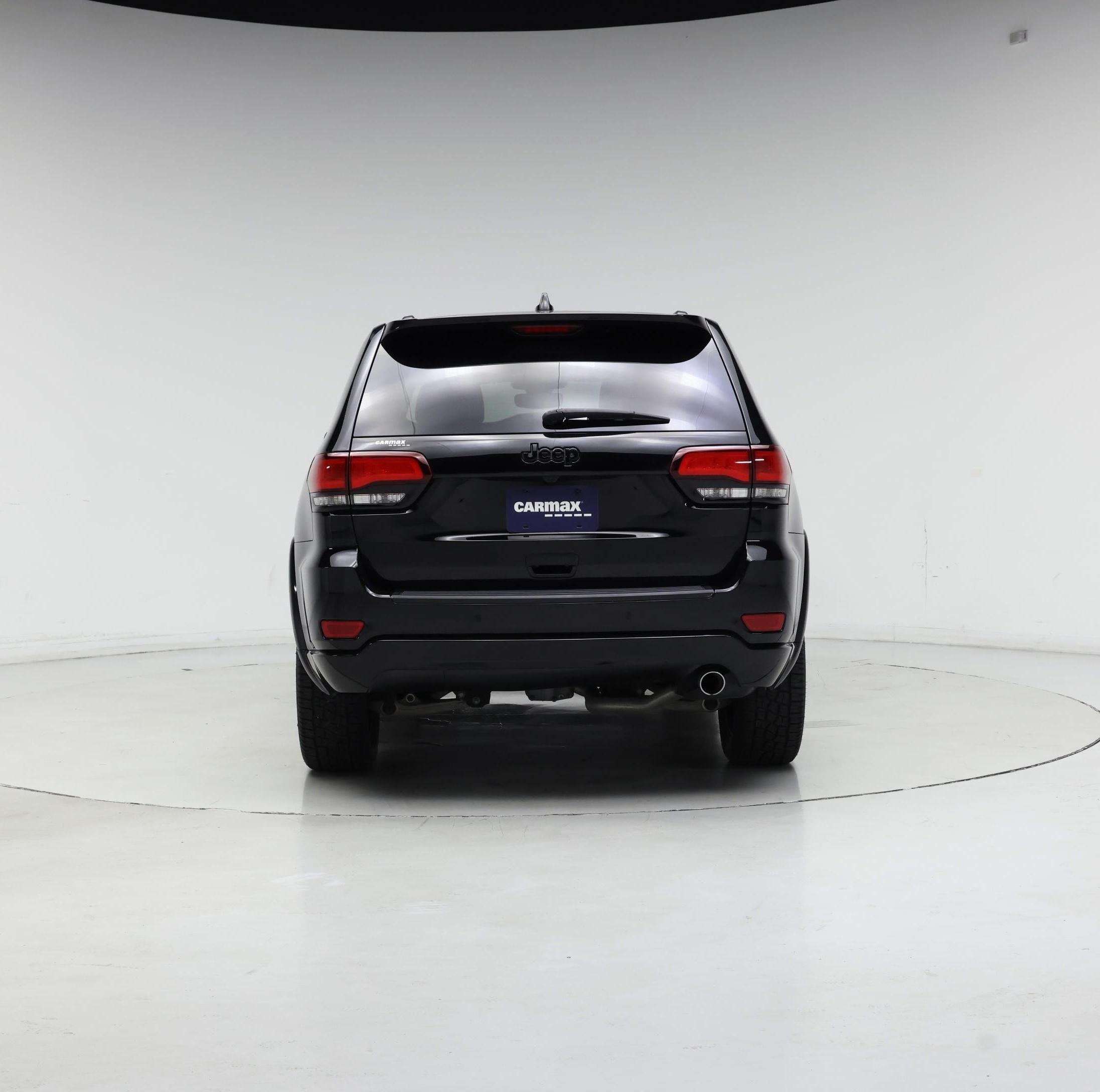 Thumbnail: 2018 Jeep Grand Cherokee - 6