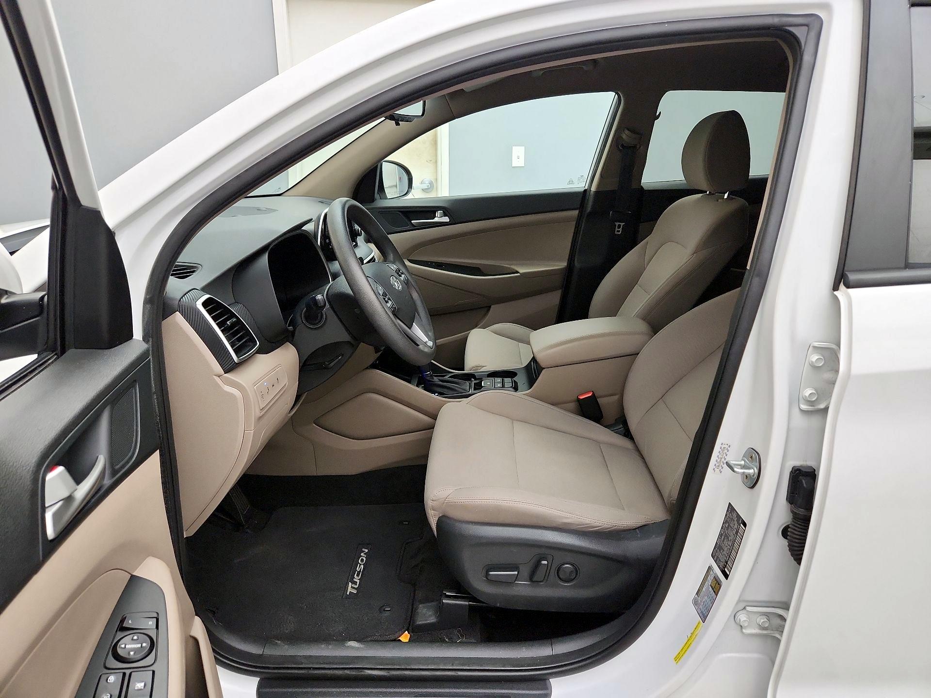 Thumbnail: 2020 Hyundai Tucson - 11