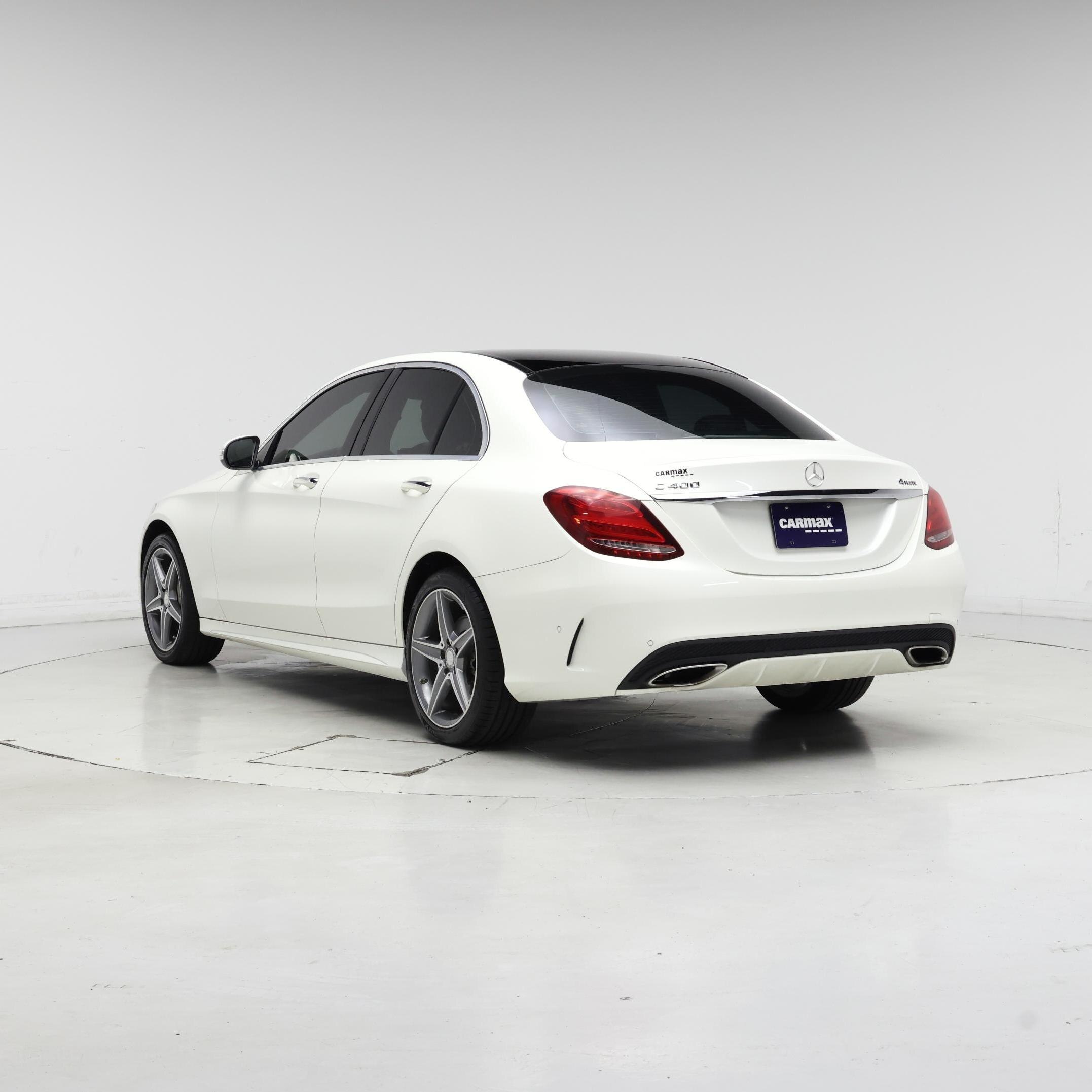Thumbnail: 2015 Mercedes-Benz C-Class - 2