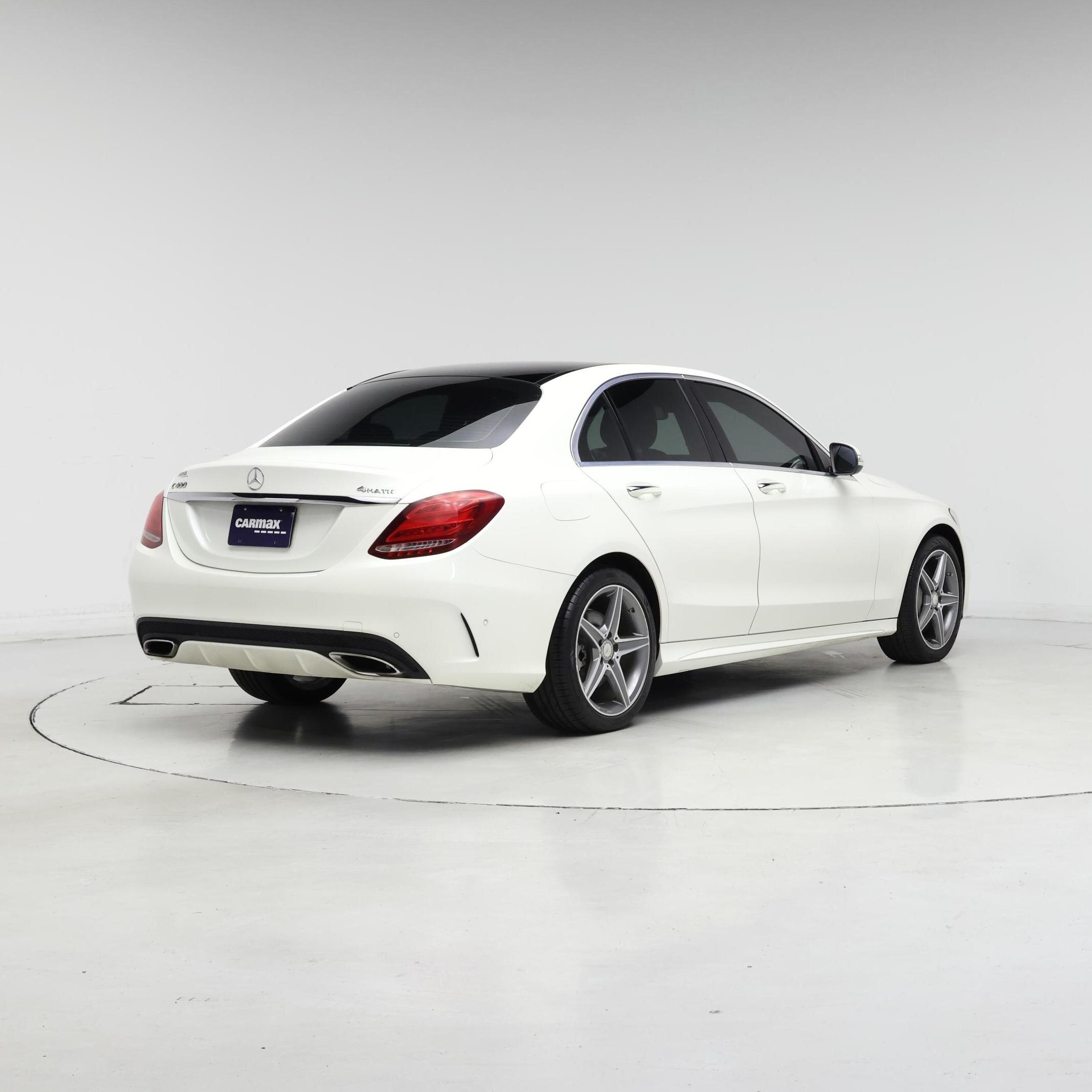 Thumbnail: 2015 Mercedes-Benz C-Class - 8