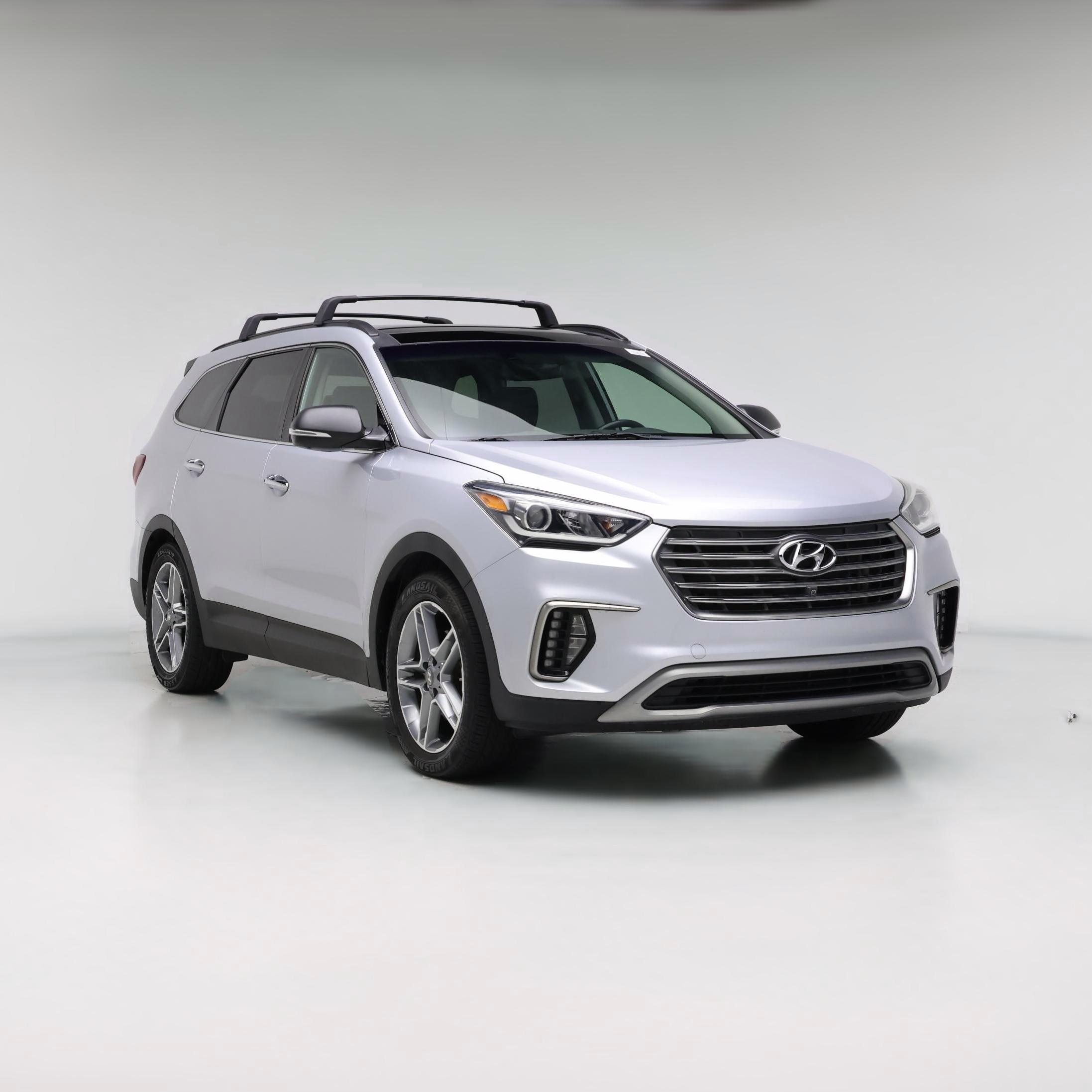 Thumbnail: 2017 Hyundai Santa Fe - 1