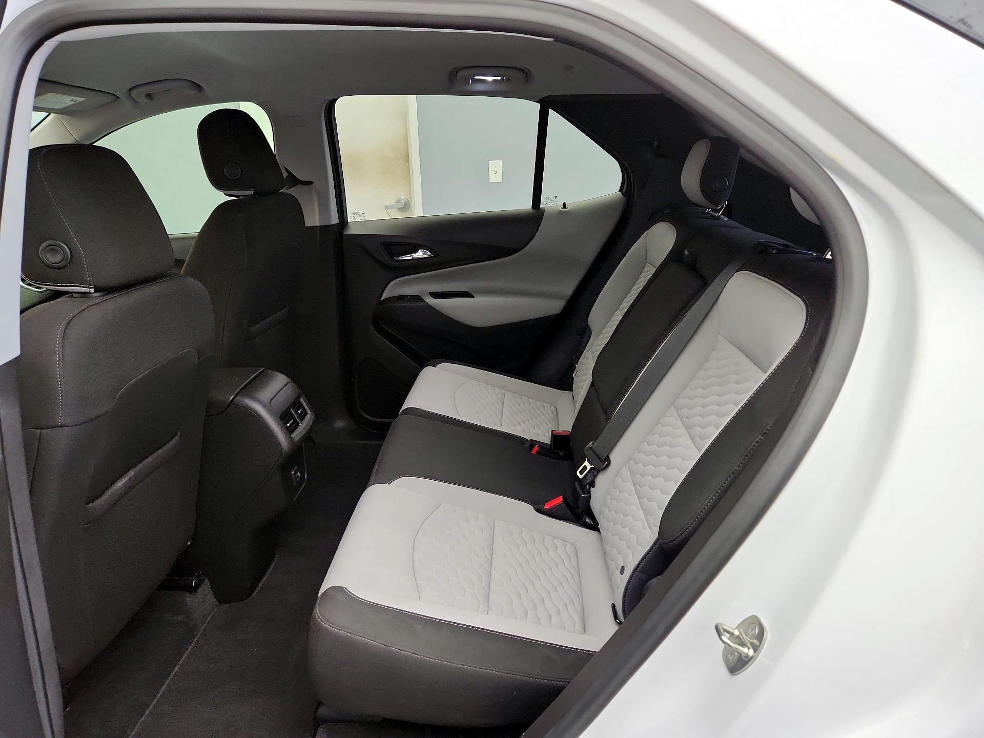 Thumbnail: 2019 Chevrolet Equinox - 18