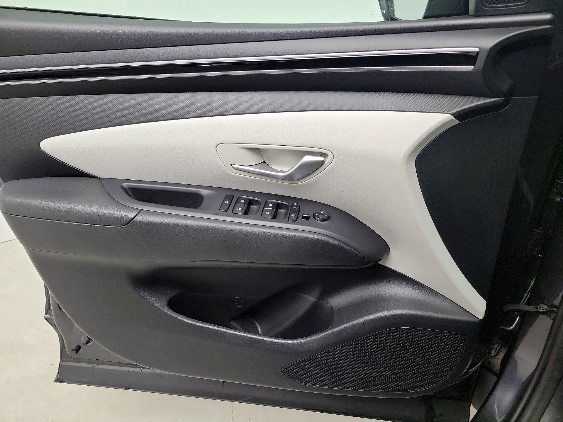 Thumbnail: 2023 Hyundai Tucson - 12