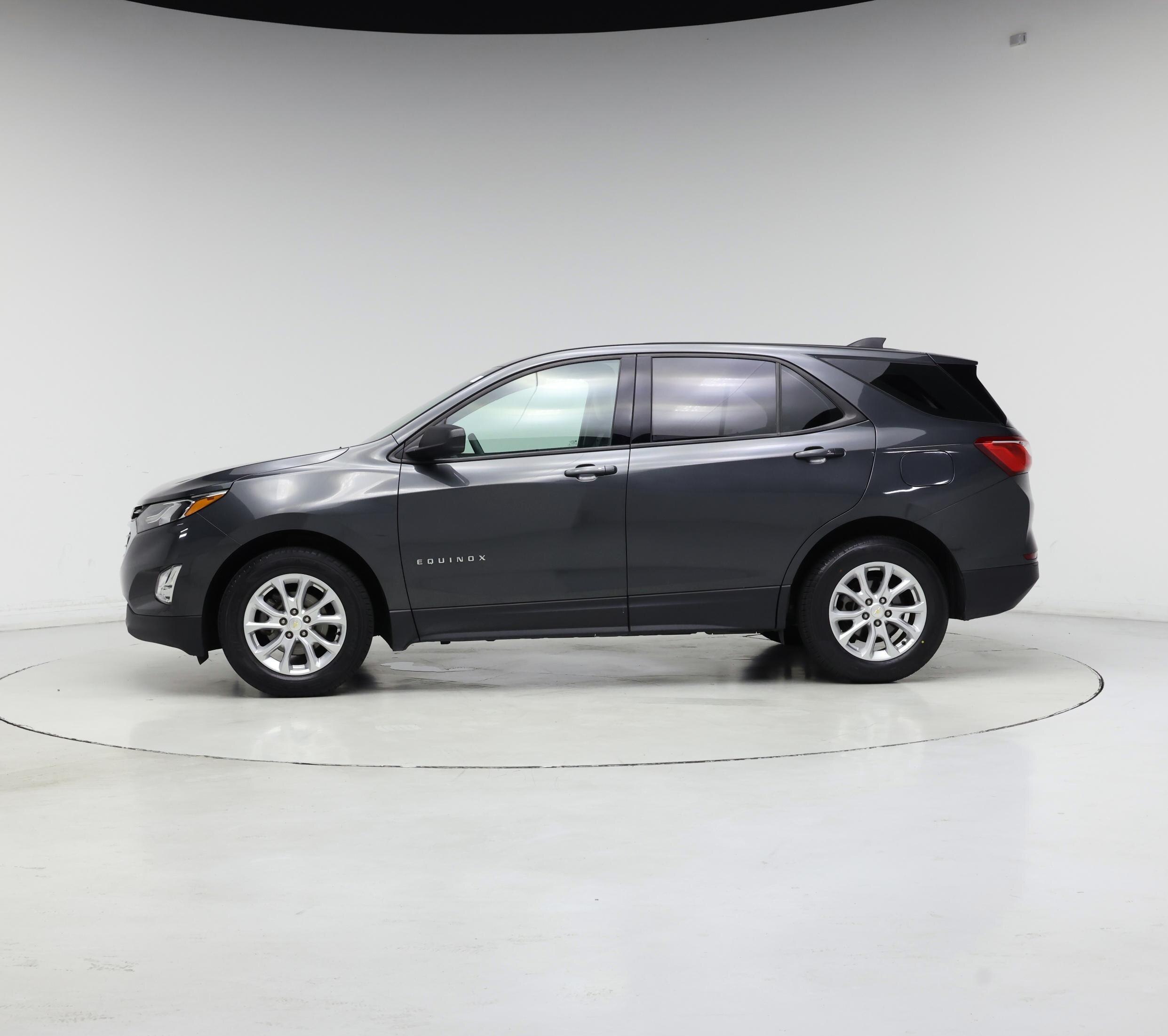 Thumbnail: 2019 Chevrolet Equinox - 3