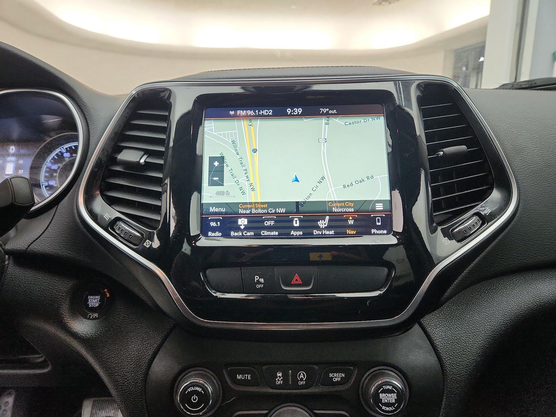 Thumbnail: 2019 Jeep Cherokee - 14