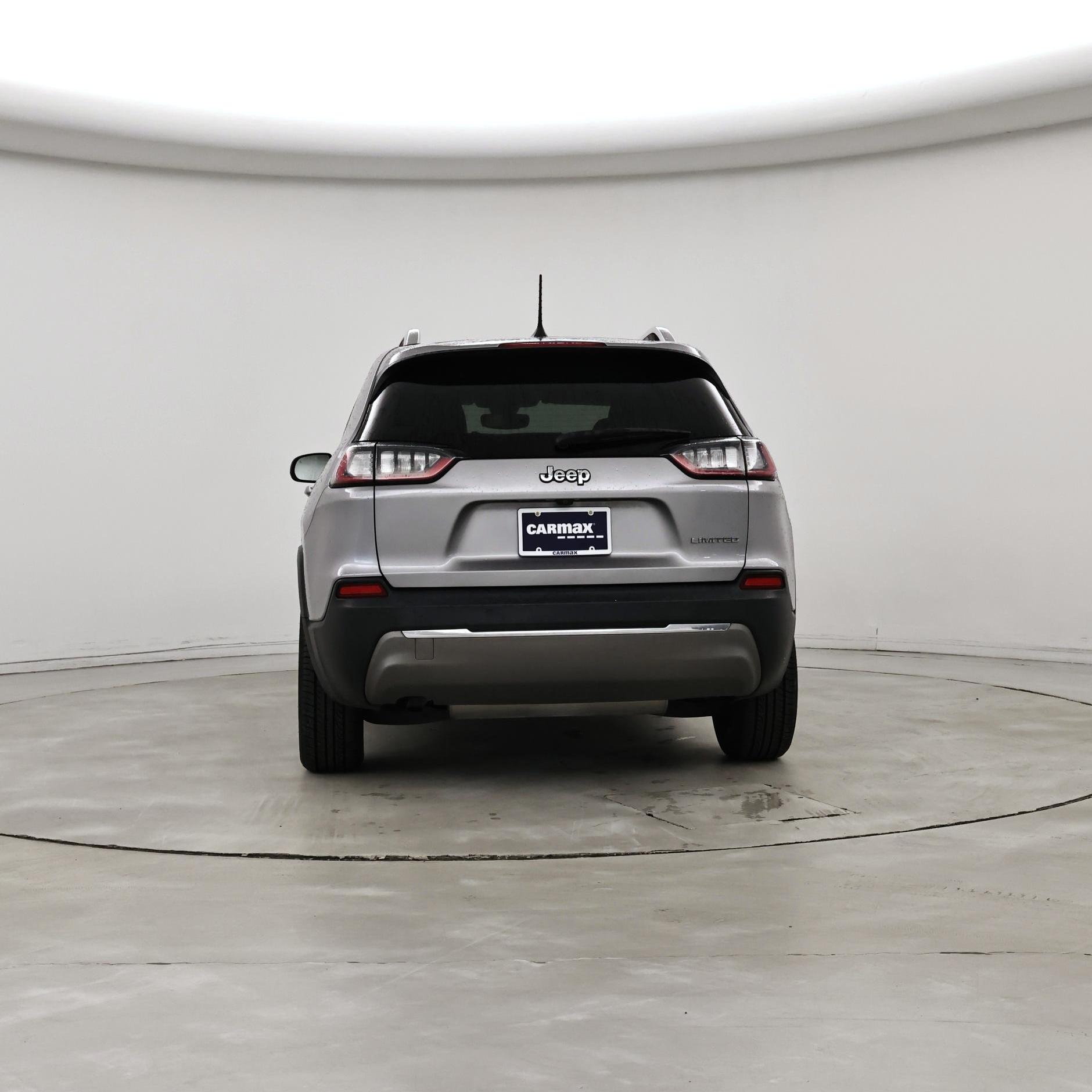 Thumbnail: 2019 Jeep Cherokee - 6