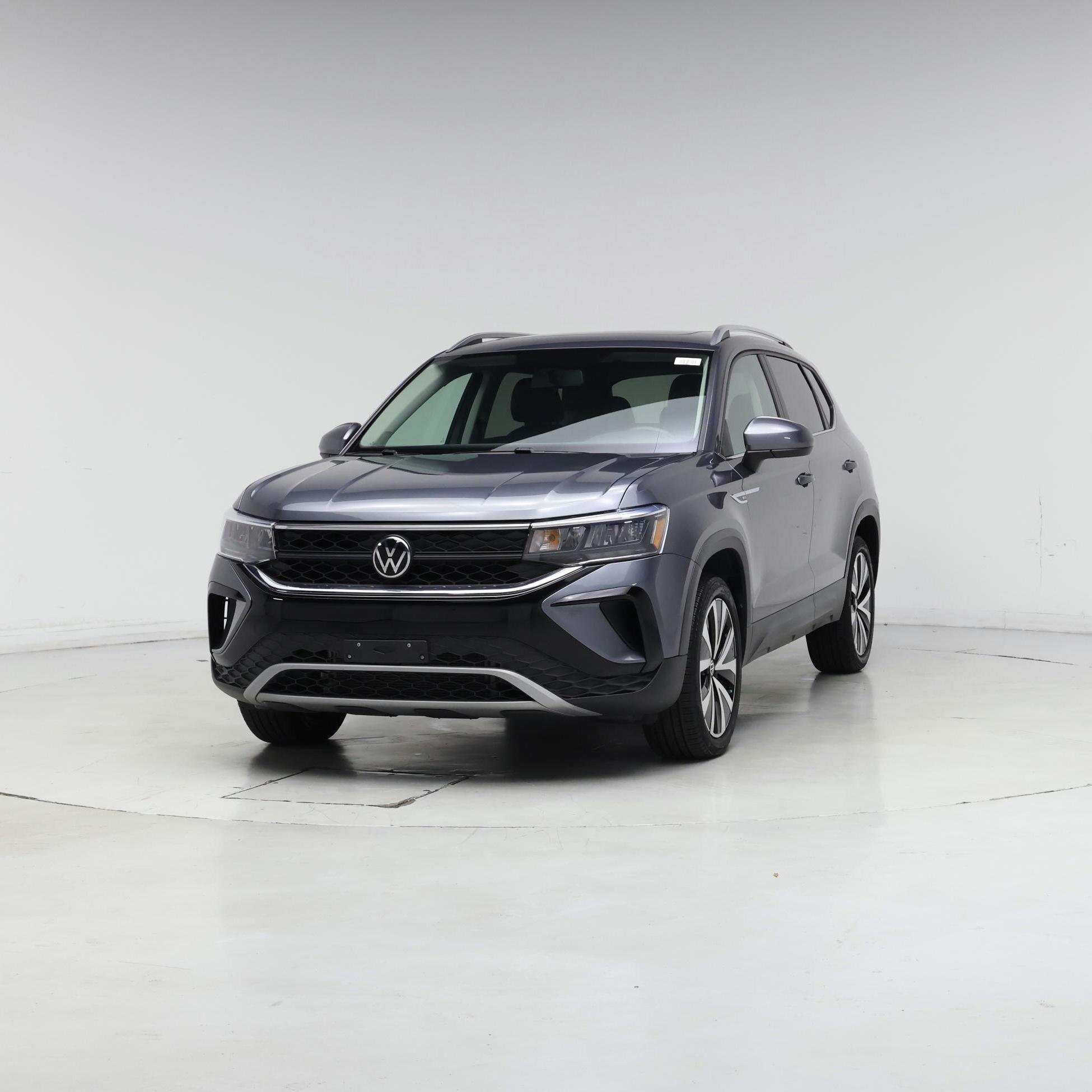 Thumbnail: 2022 Volkswagen Taos - 4