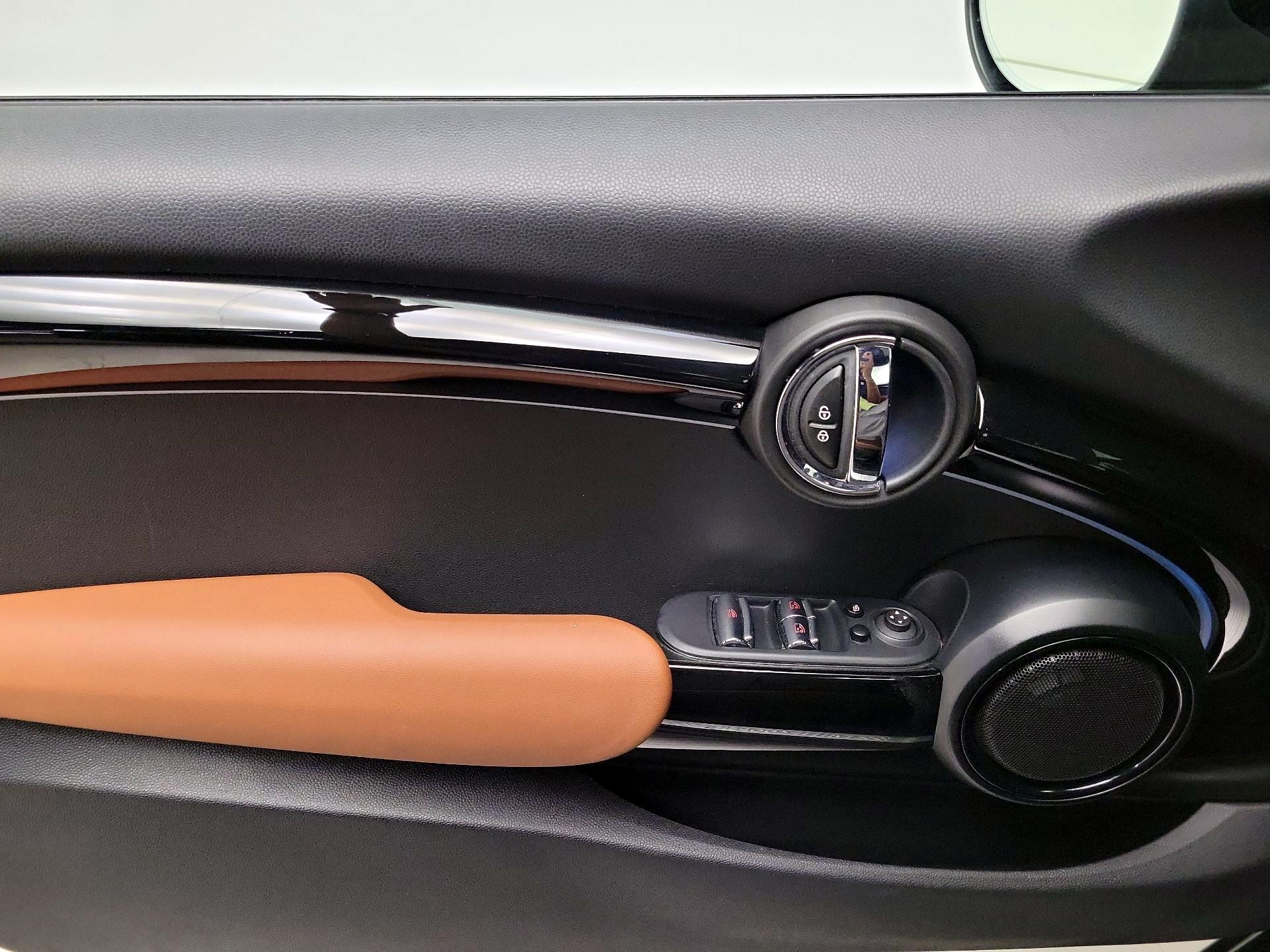 Thumbnail: 2023 MINI Cooper - 12