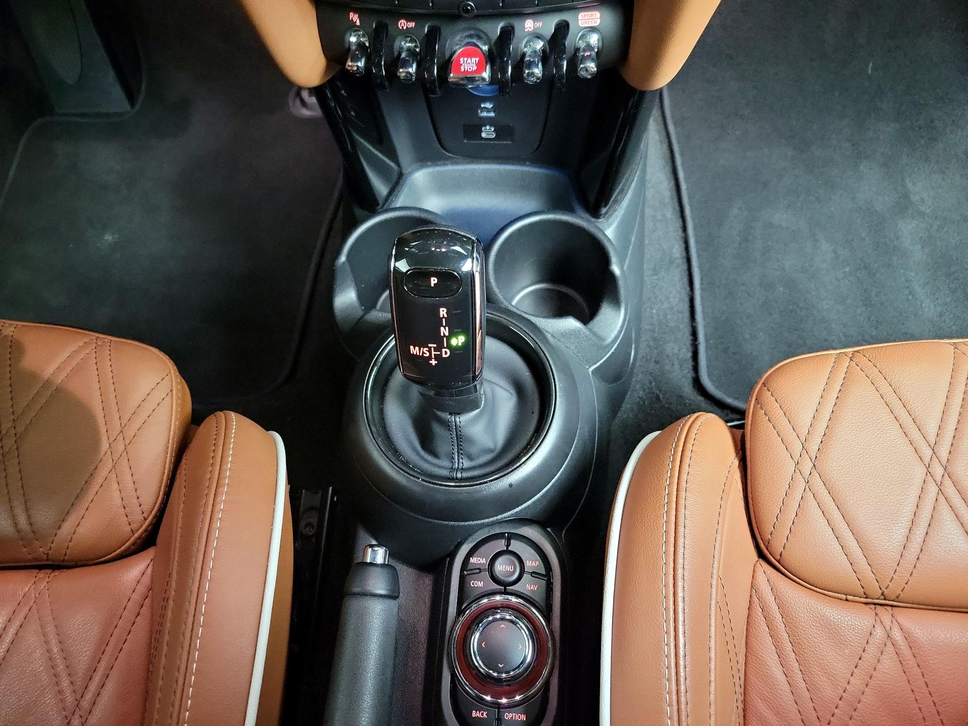 Thumbnail: 2023 MINI Cooper - 18