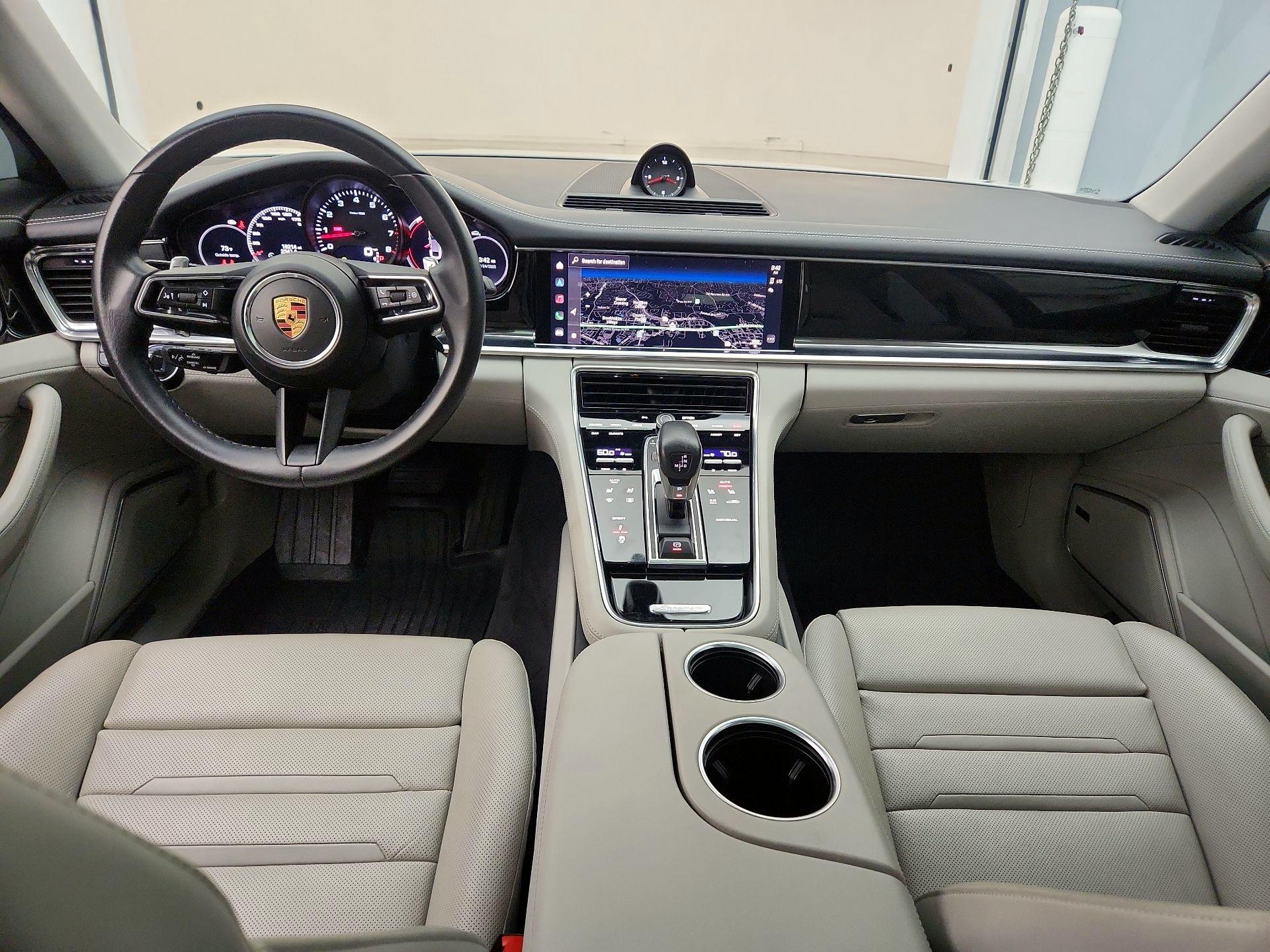 Thumbnail: 2022 Porsche Panamera - 9