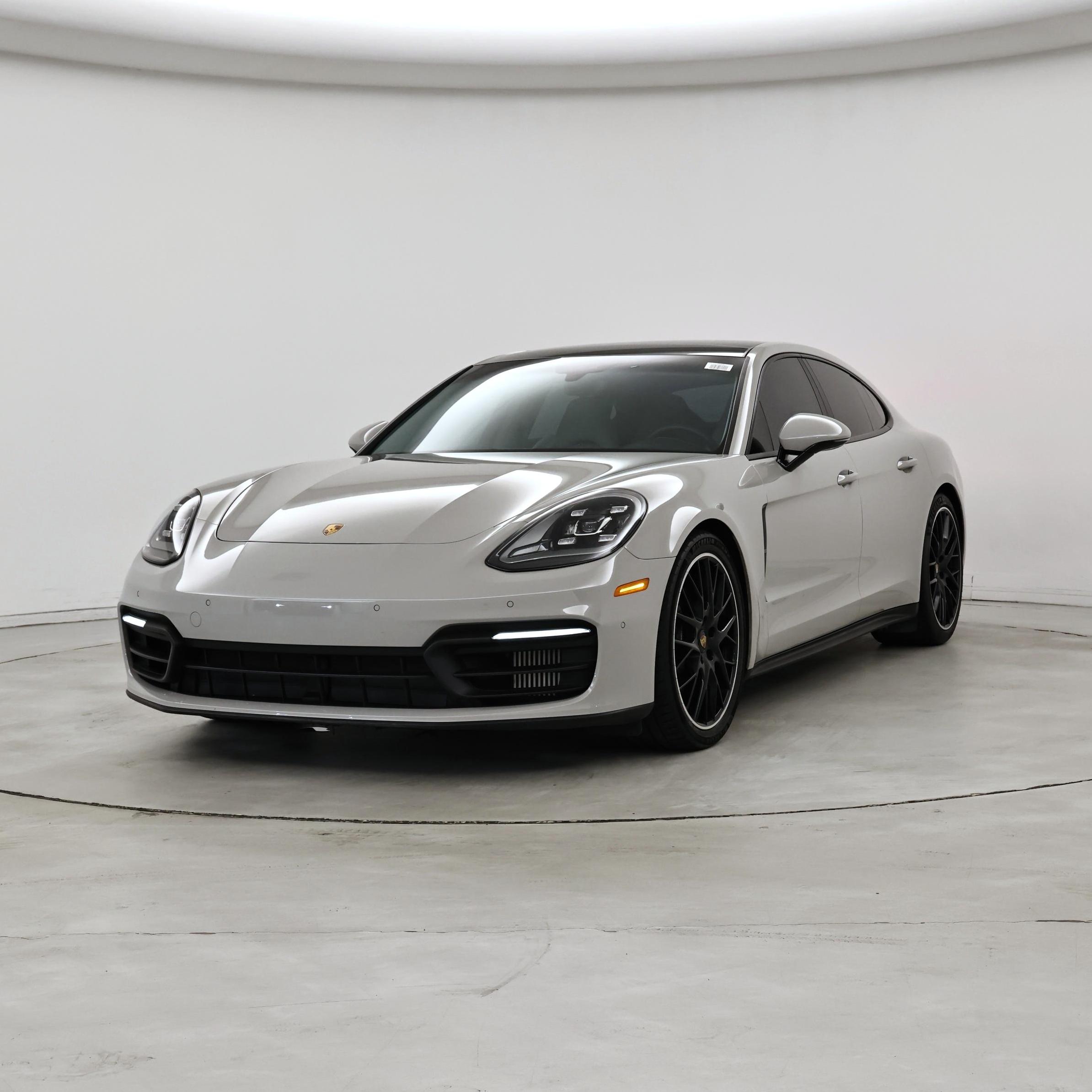 Thumbnail: 2022 Porsche Panamera - 4