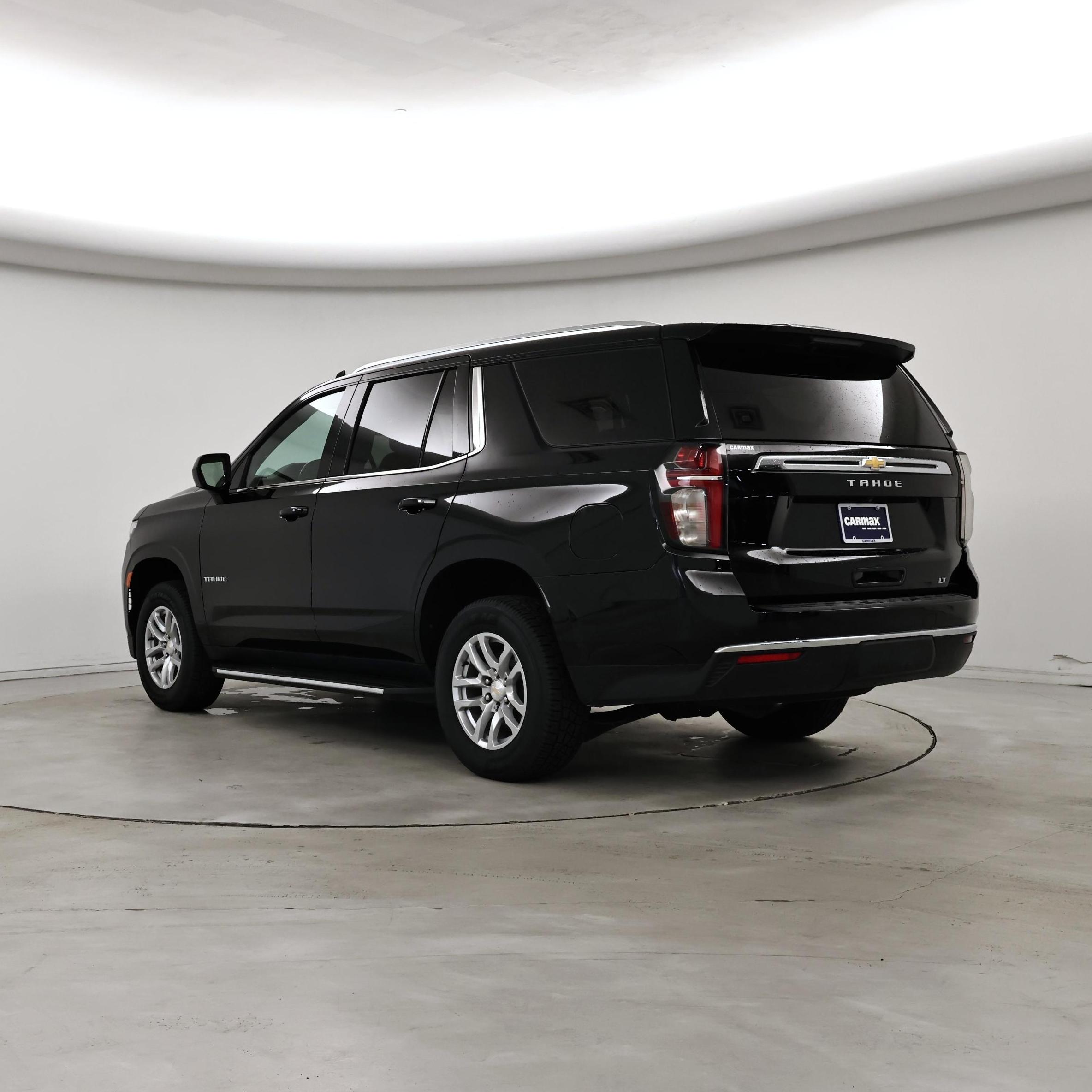 Thumbnail: 2022 Chevrolet Tahoe - 2
