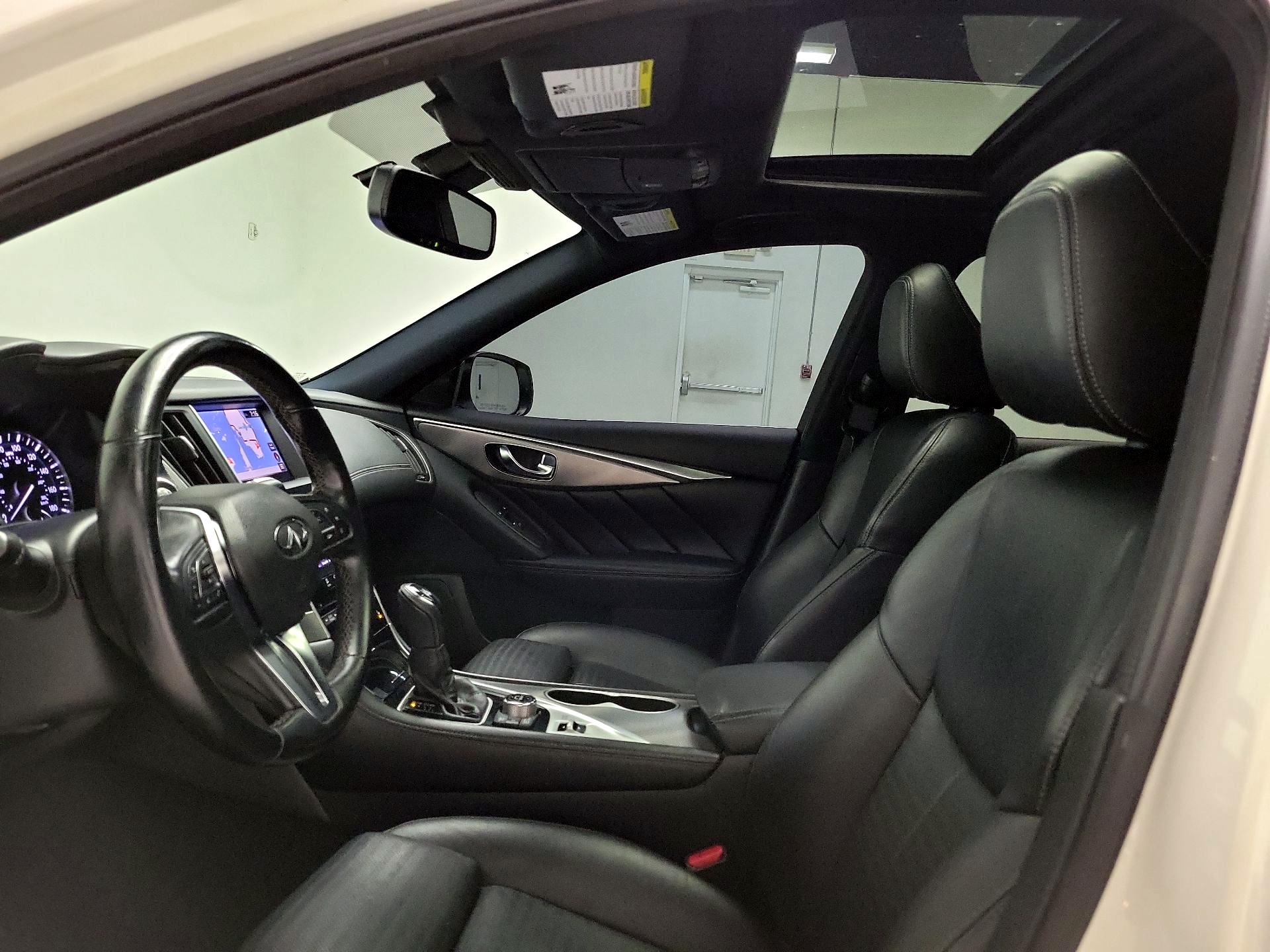 Thumbnail: 2020 INFINITI Q50 - 19