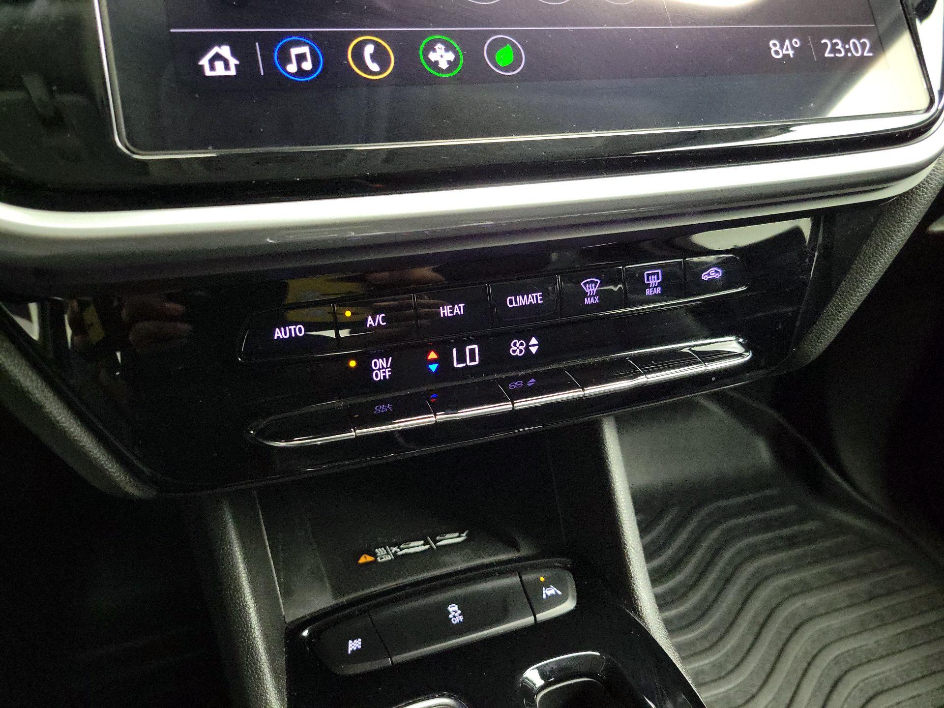 Thumbnail: 2023 Chevrolet Bolt EUV - 16