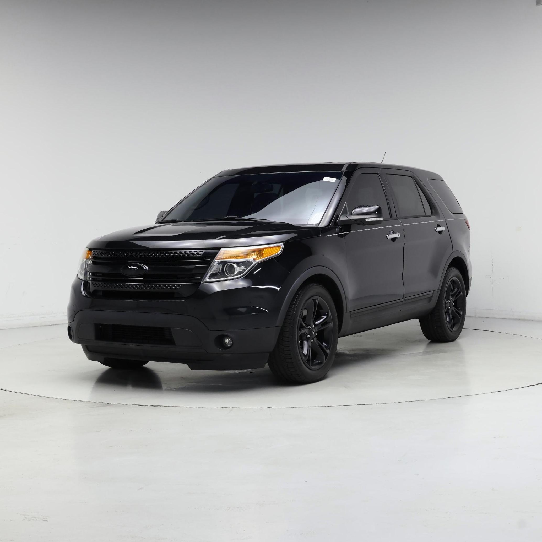 Thumbnail: 2015 Ford Explorer - 4