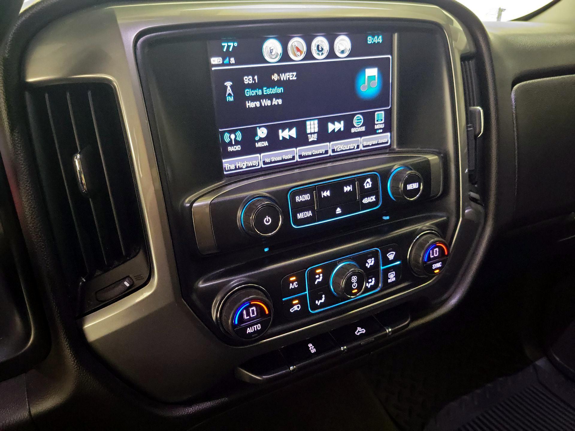 Thumbnail: 2018 Chevrolet Silverado 1500 - 16