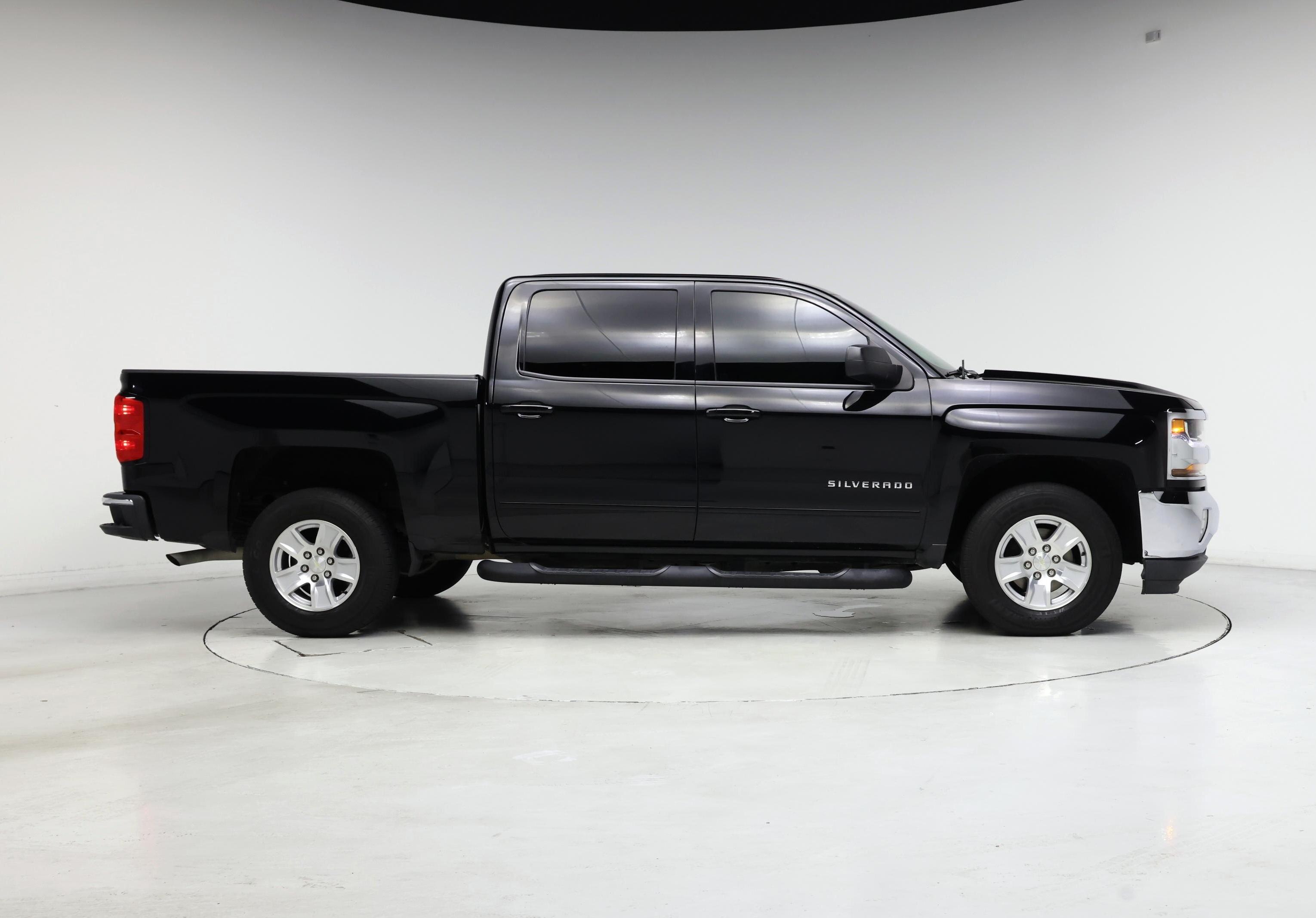 Thumbnail: 2018 Chevrolet Silverado 1500 - 7