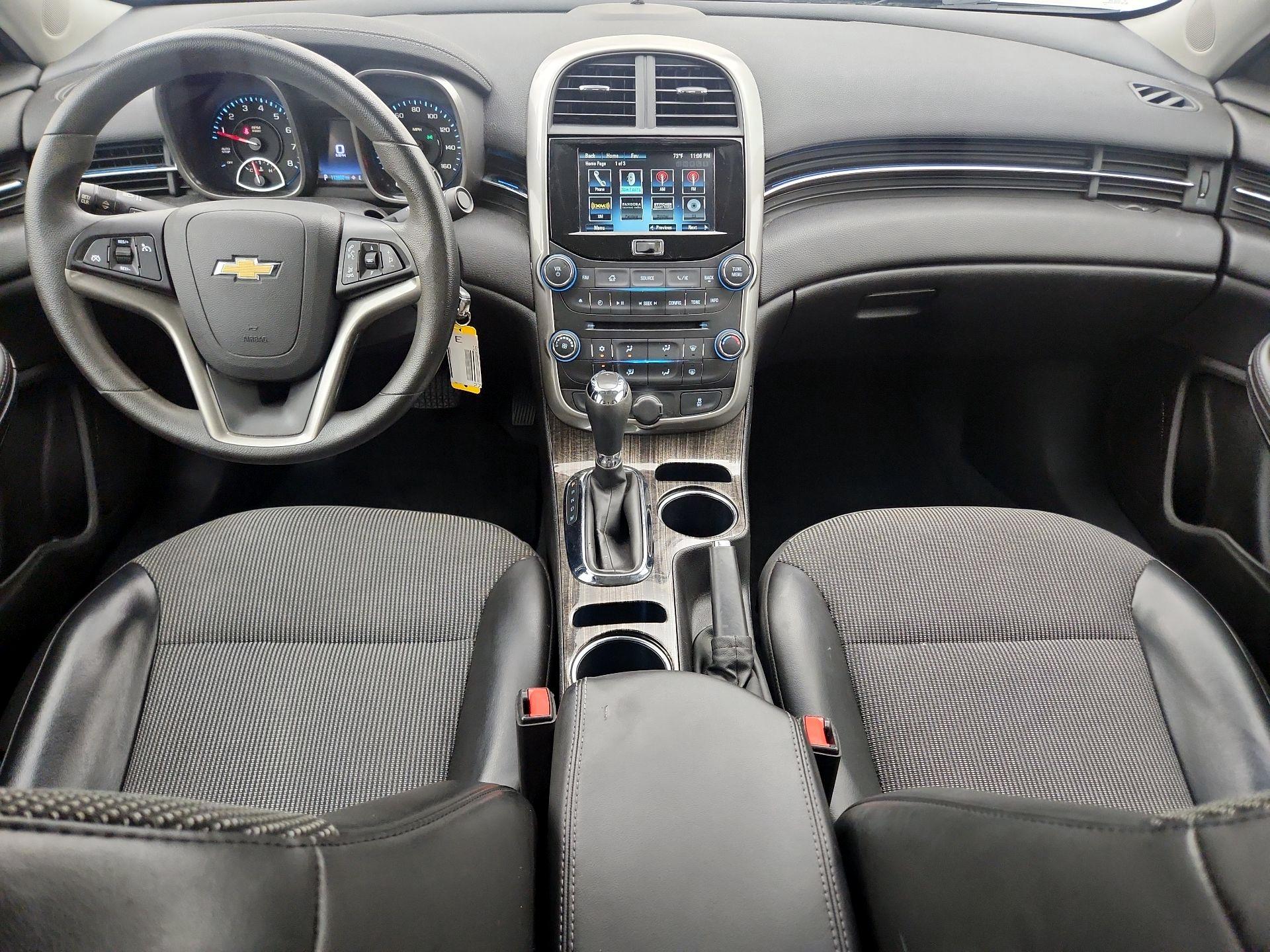 Thumbnail: 2016 Chevrolet Malibu - 9