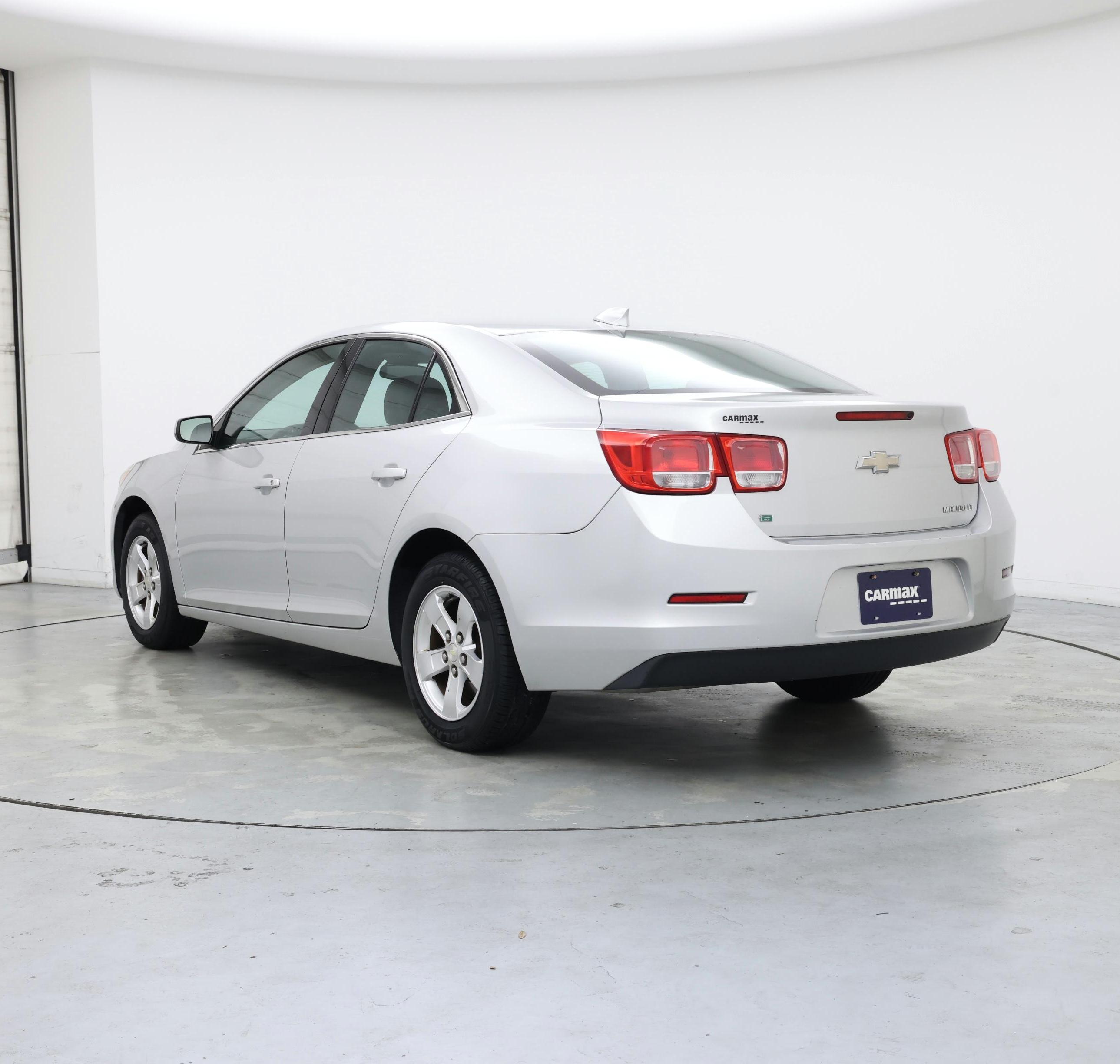 Thumbnail: 2016 Chevrolet Malibu - 2