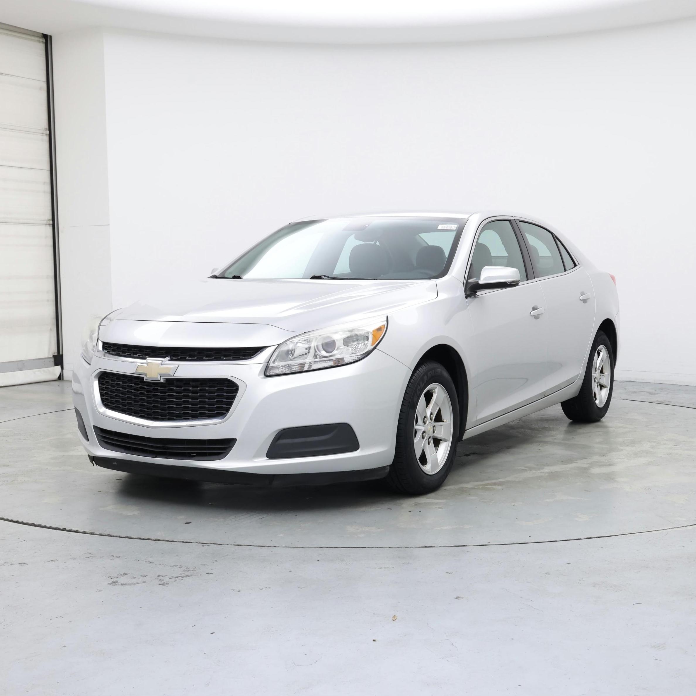Thumbnail: 2016 Chevrolet Malibu - 4