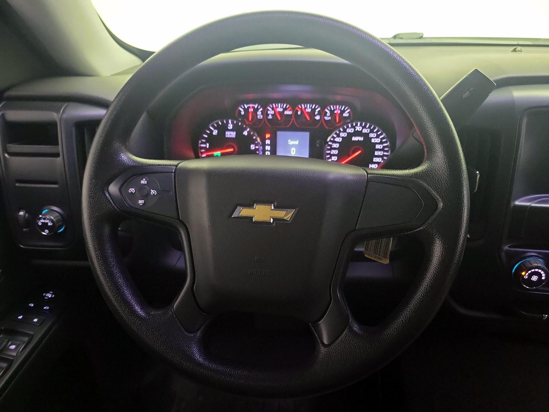 Thumbnail: 2018 Chevrolet Silverado 1500 - 10