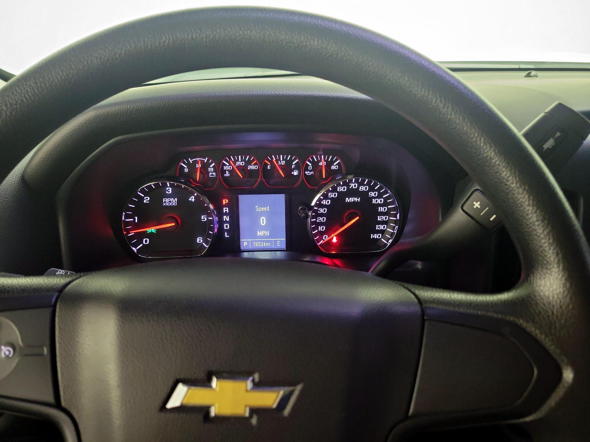 Thumbnail: 2018 Chevrolet Silverado 1500 - 17