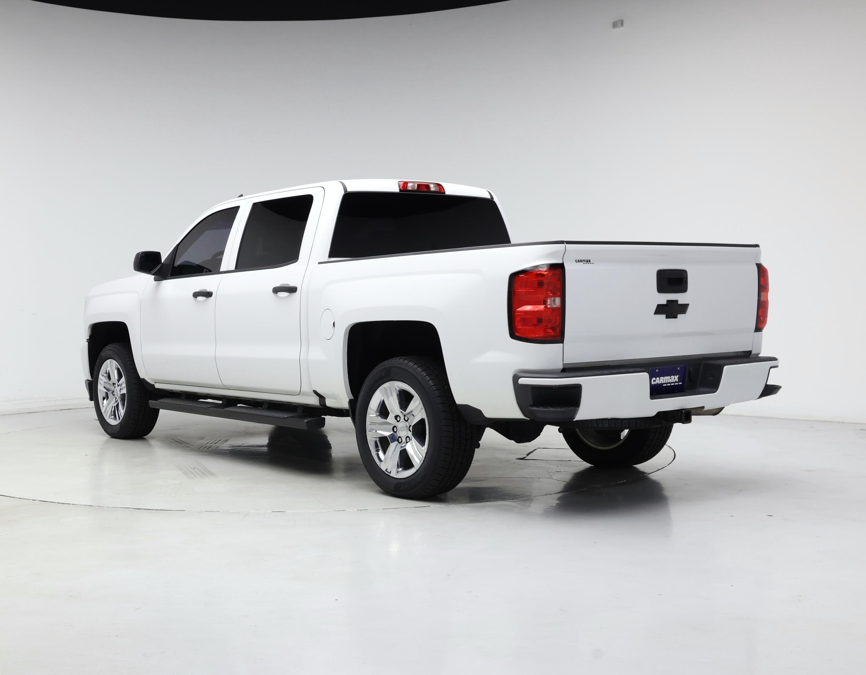 Thumbnail: 2018 Chevrolet Silverado 1500 - 2