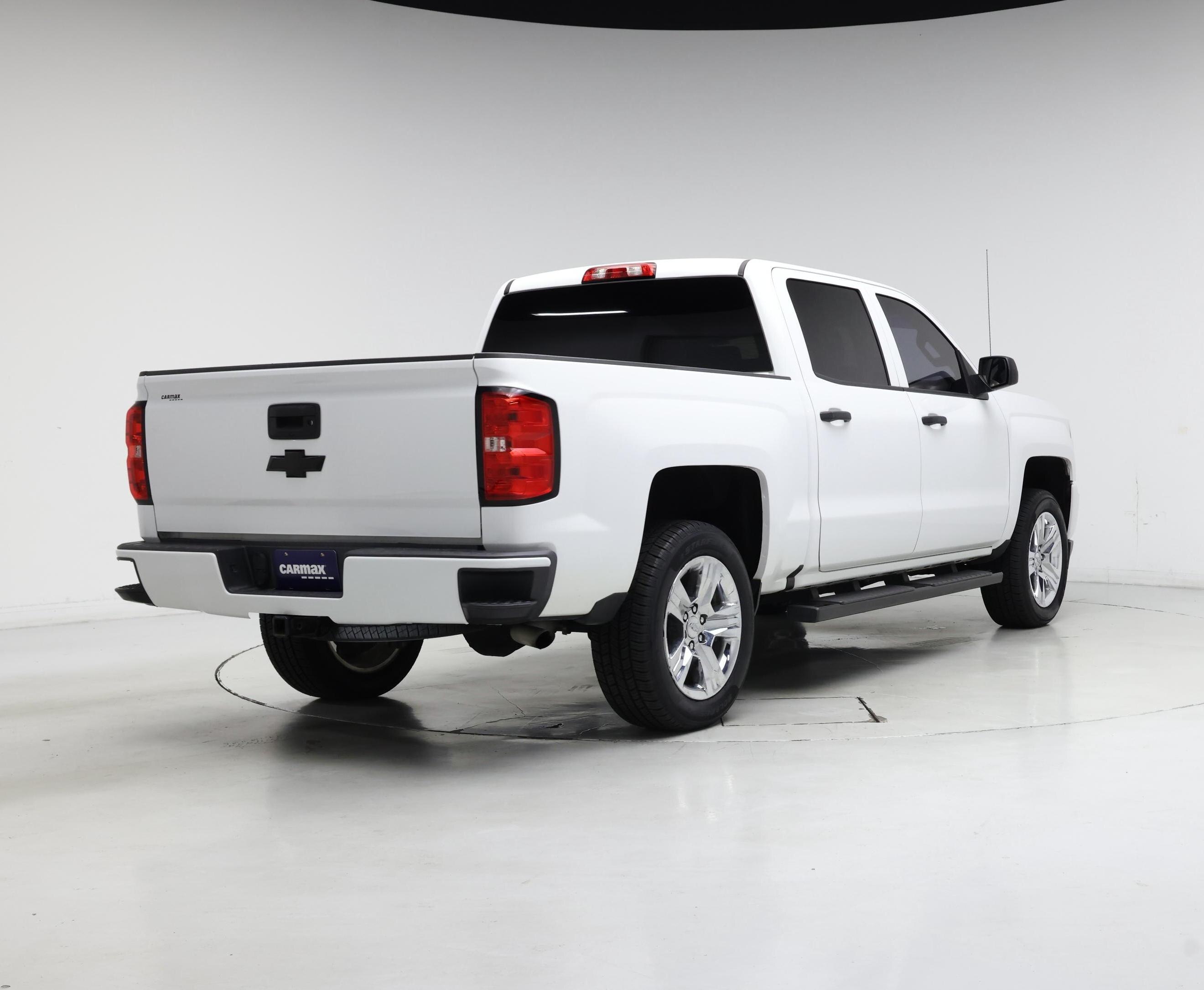 Thumbnail: 2018 Chevrolet Silverado 1500 - 8