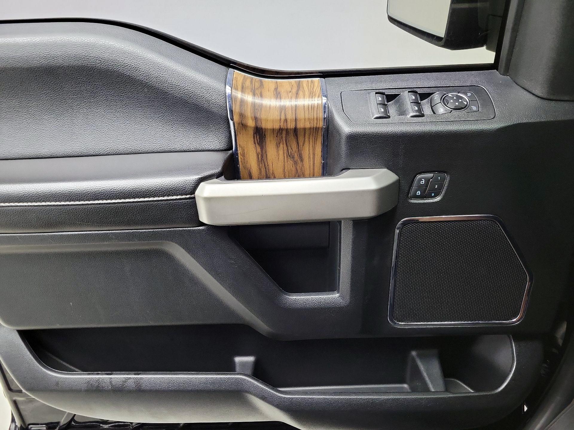 Thumbnail: 2019 Ford F-150 - 12