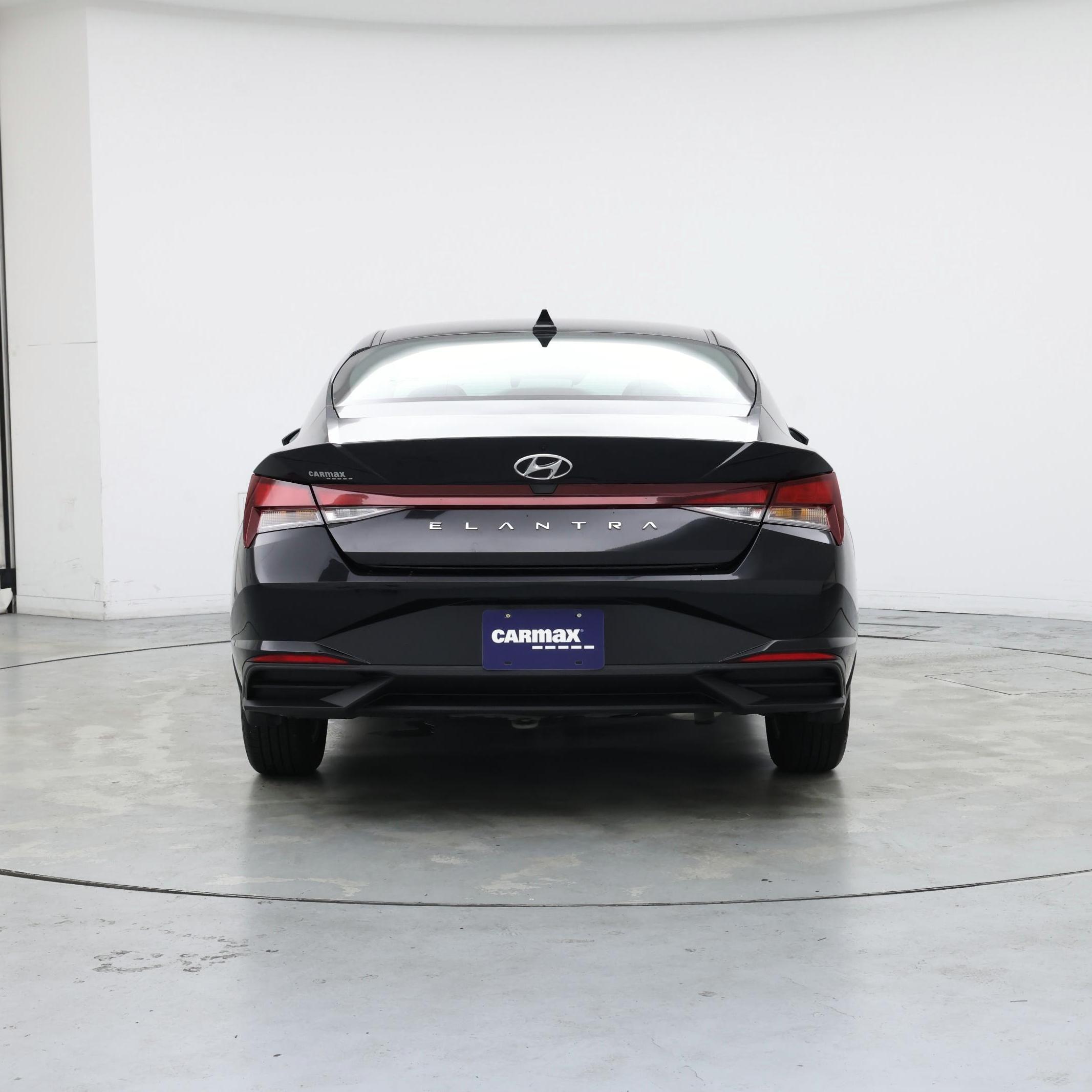 Thumbnail: 2023 Hyundai Elantra - 6