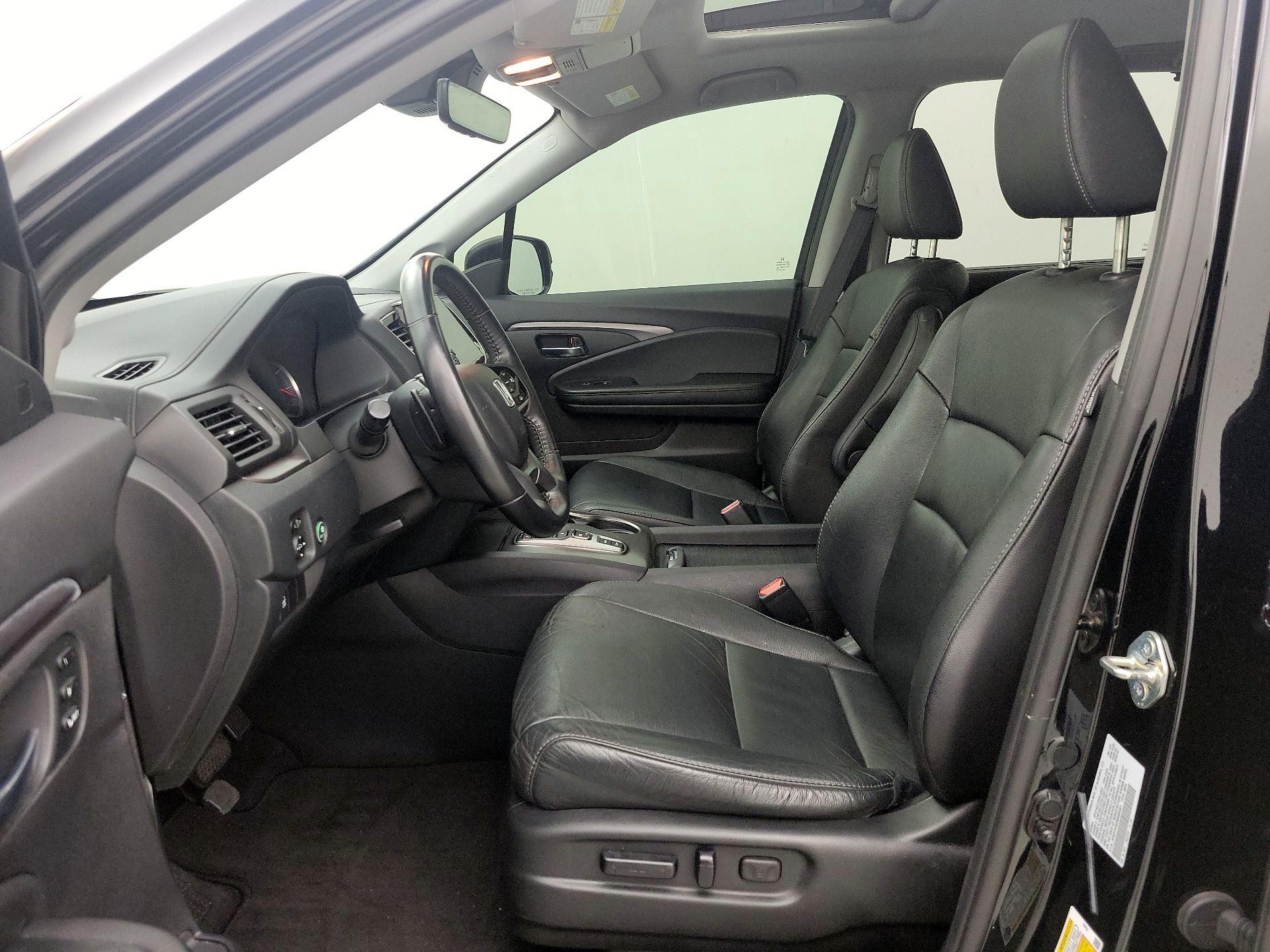 Thumbnail: 2021 Honda Pilot - 11