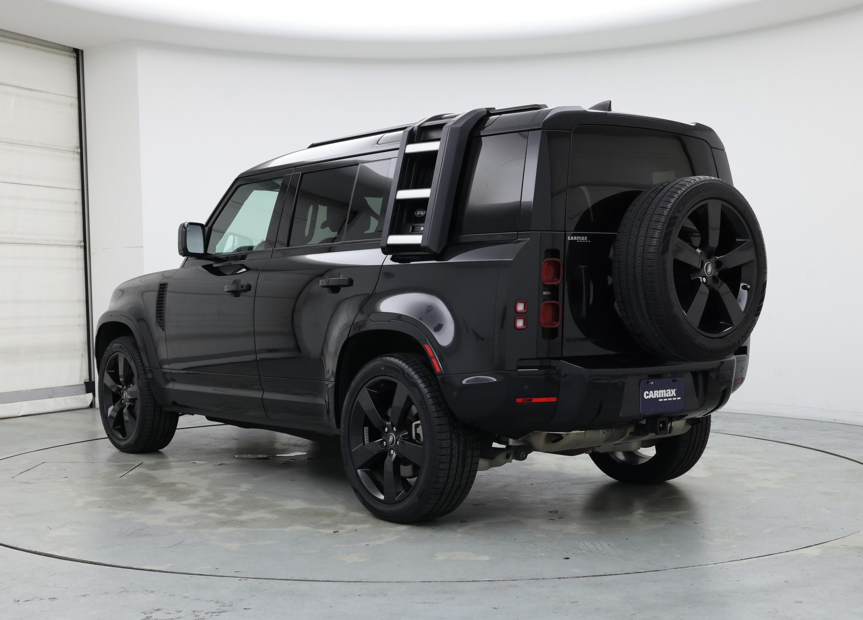 Thumbnail: 2023 Land Rover Defender - 2