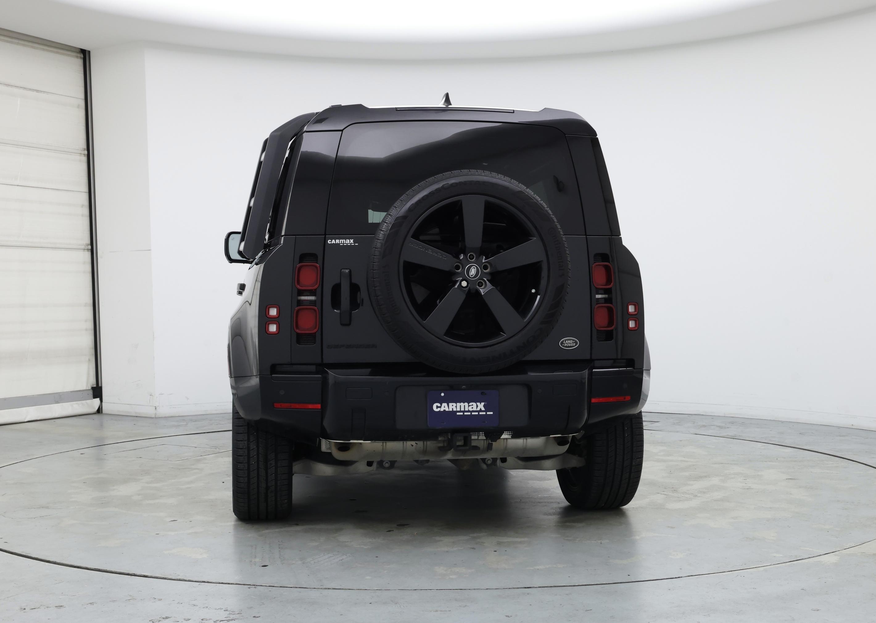 Thumbnail: 2023 Land Rover Defender - 6