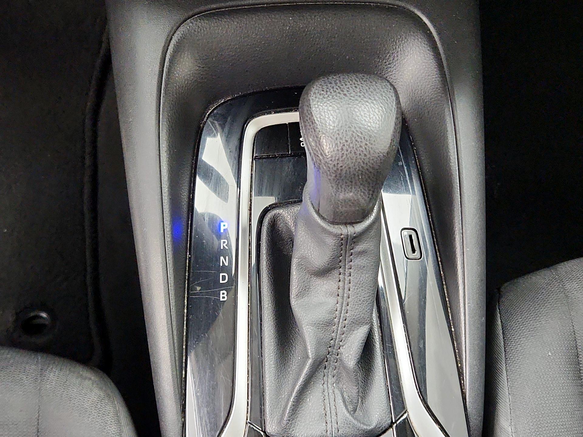 Thumbnail: 2021 Toyota Corolla - 17