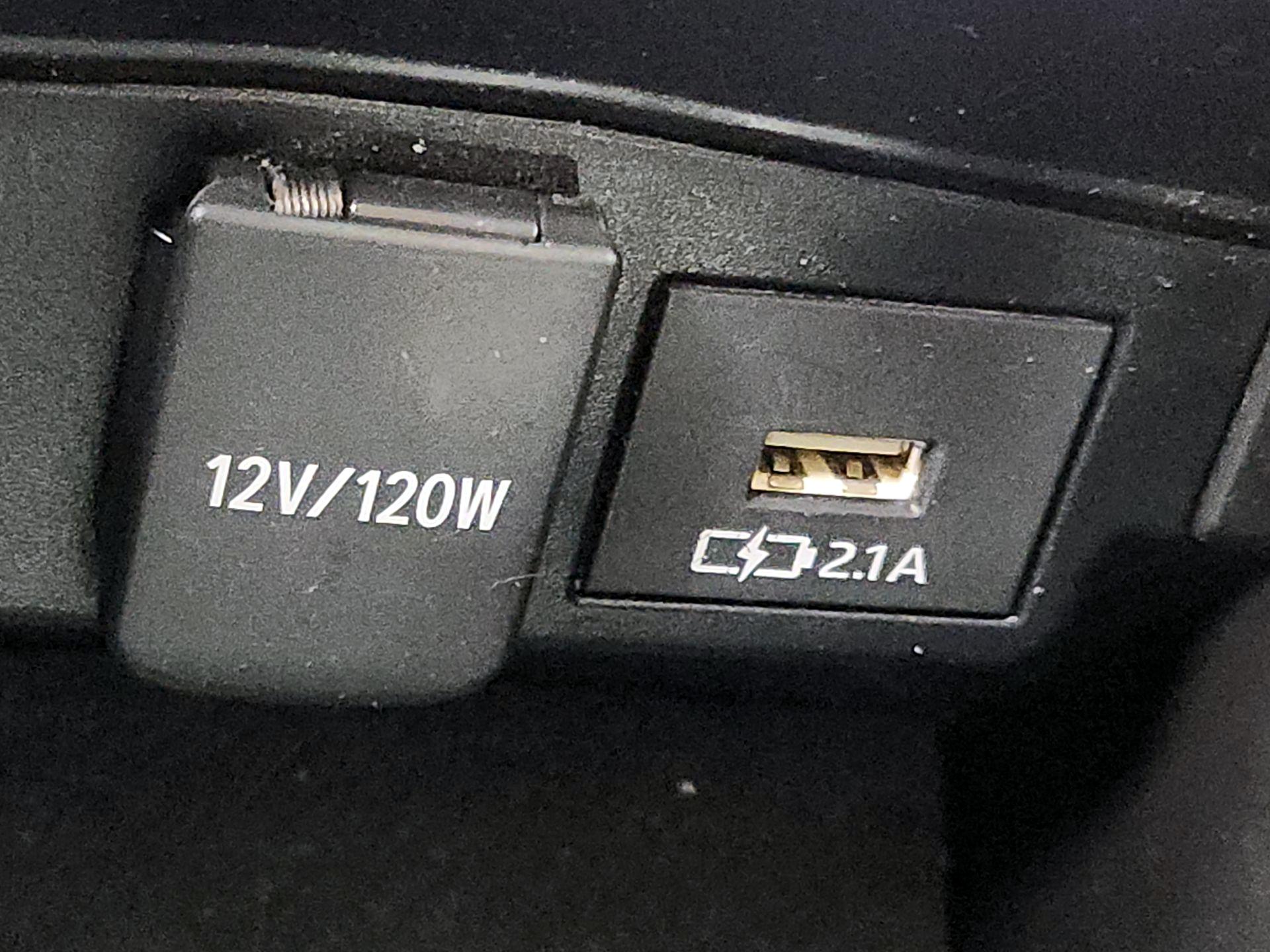Thumbnail: 2021 Toyota Corolla - 18