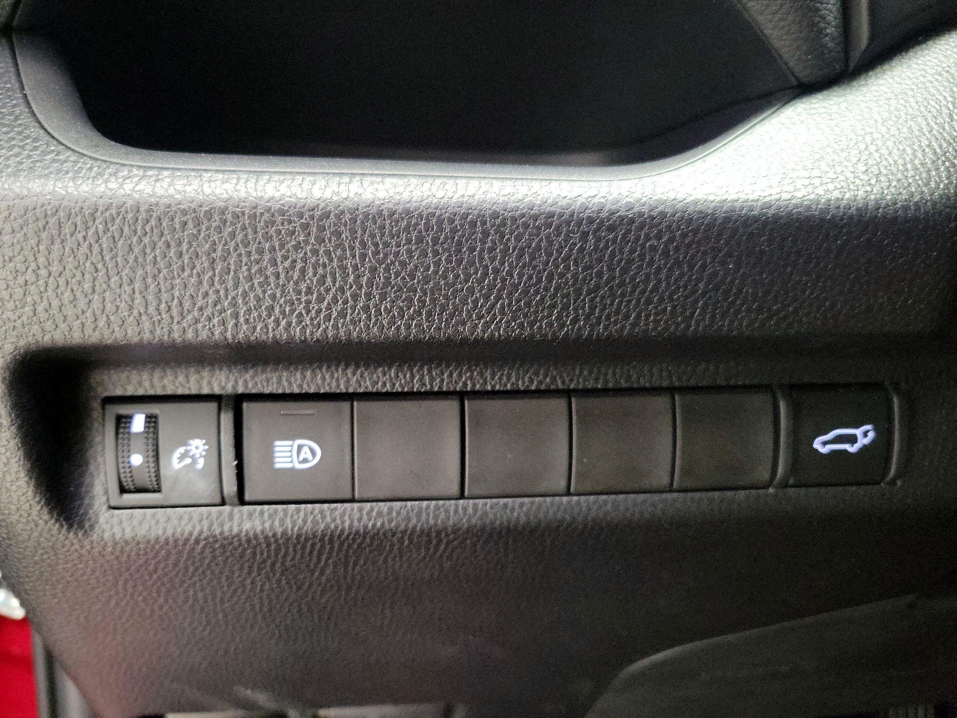 Thumbnail: 2024 Toyota RAV4 - 13
