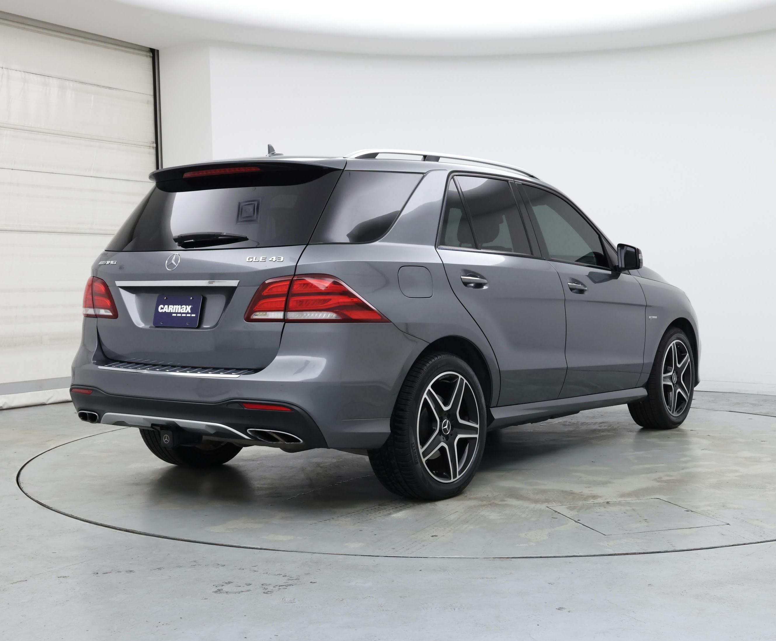 Thumbnail: 2017 Mercedes-Benz GLE - 8
