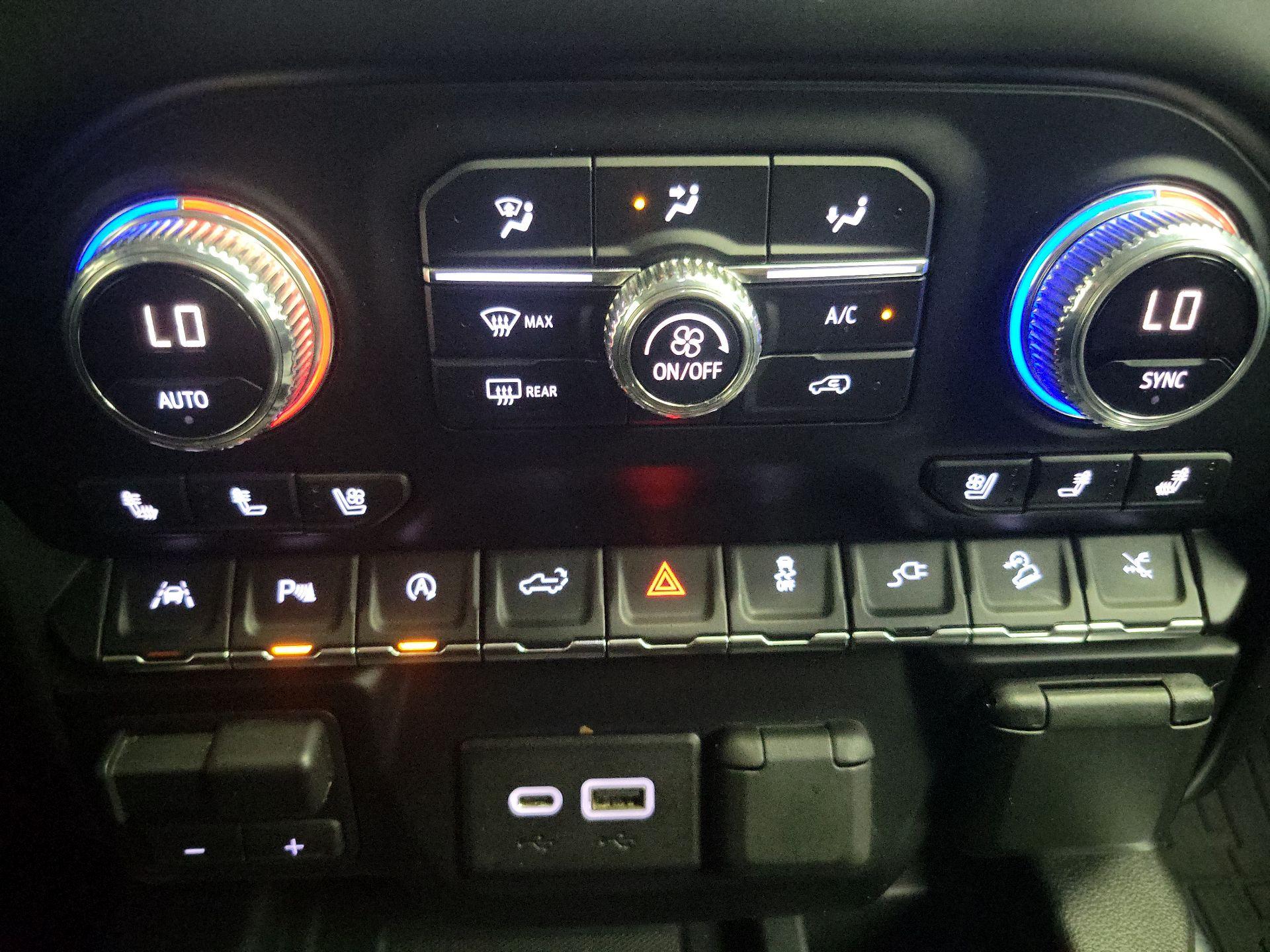 Thumbnail: 2019 GMC Sierra 1500 - 17