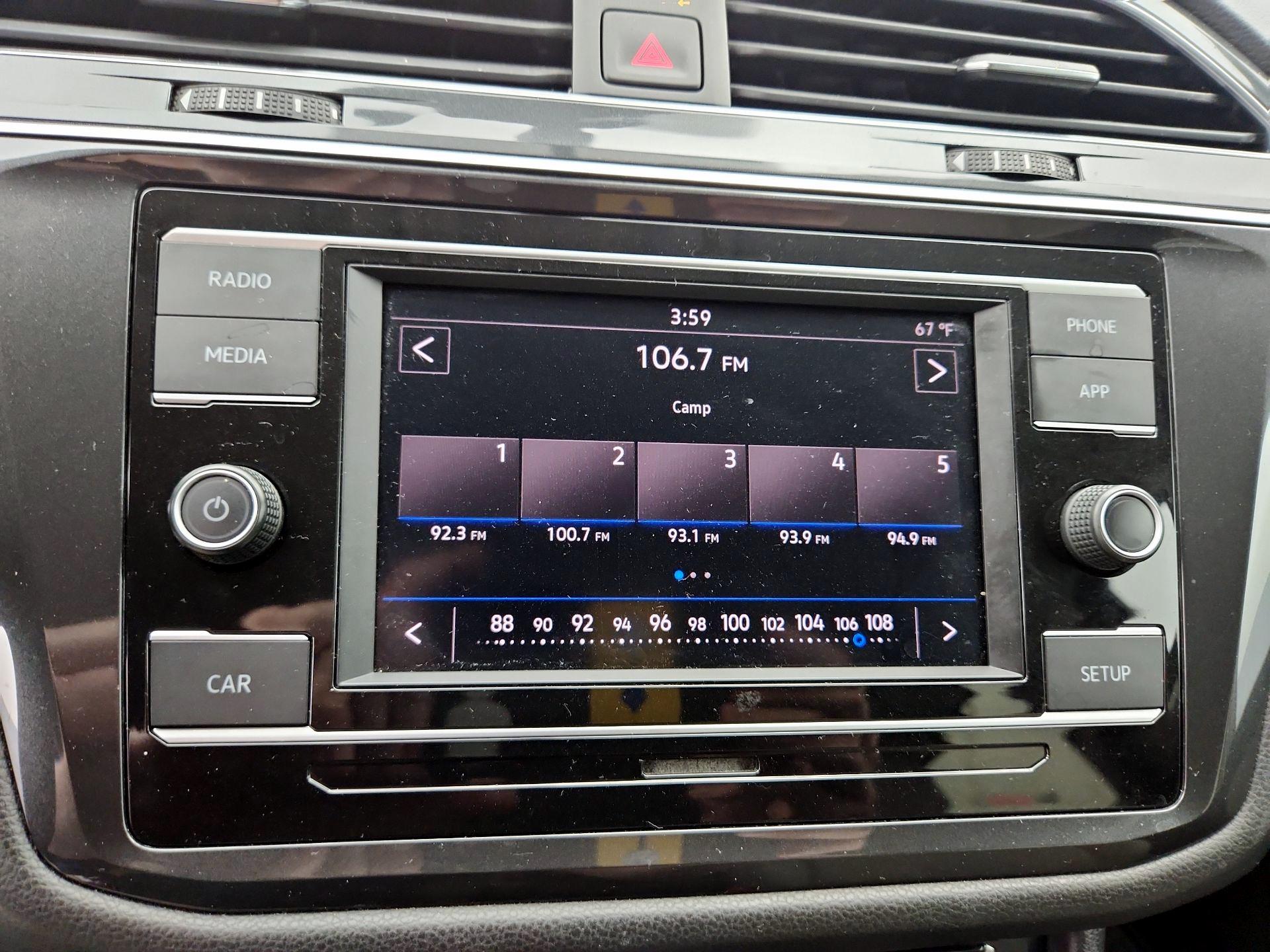 Thumbnail: 2019 Volkswagen Tiguan - 15