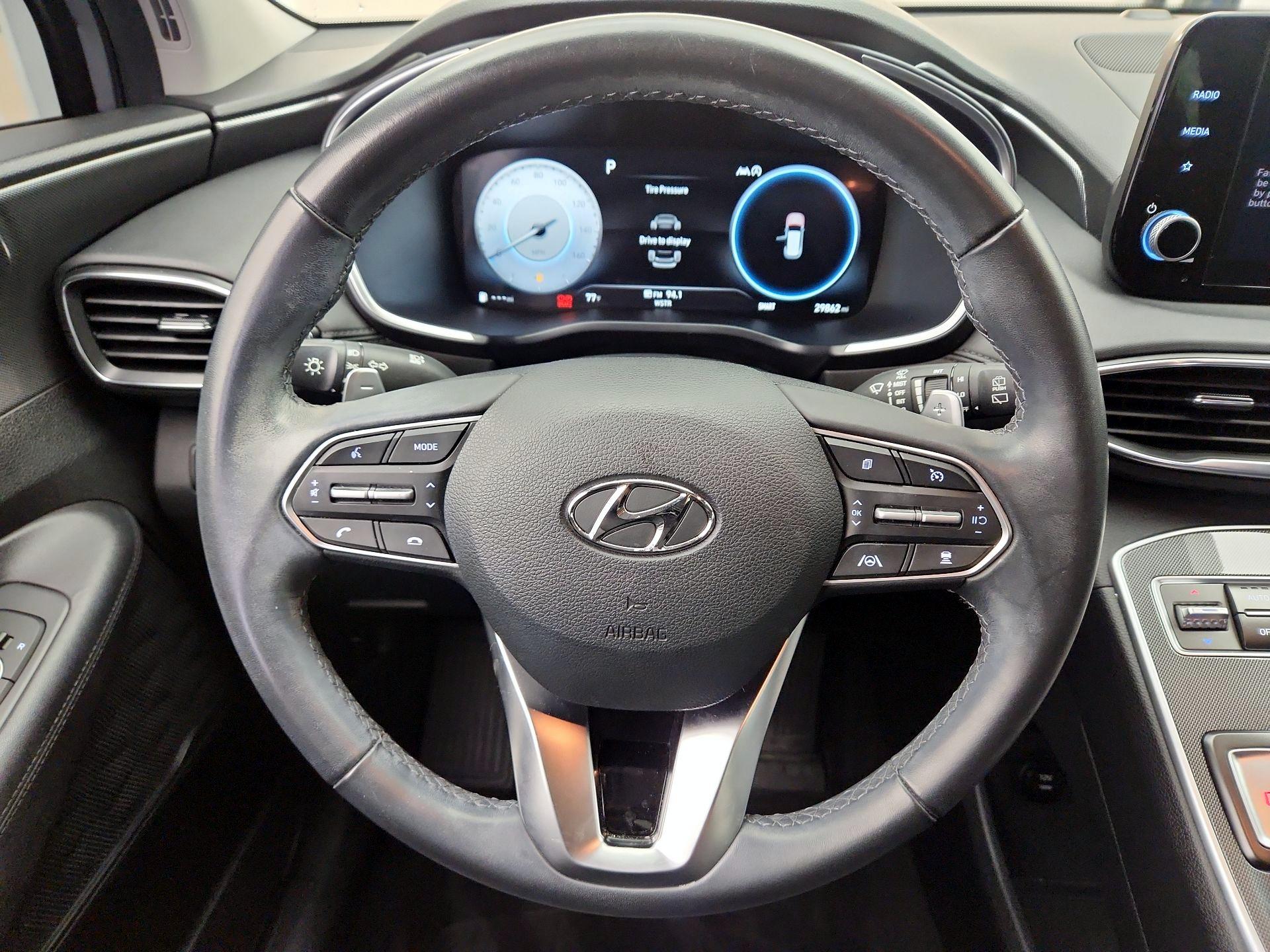 Thumbnail: 2022 Hyundai Santa Fe - 10